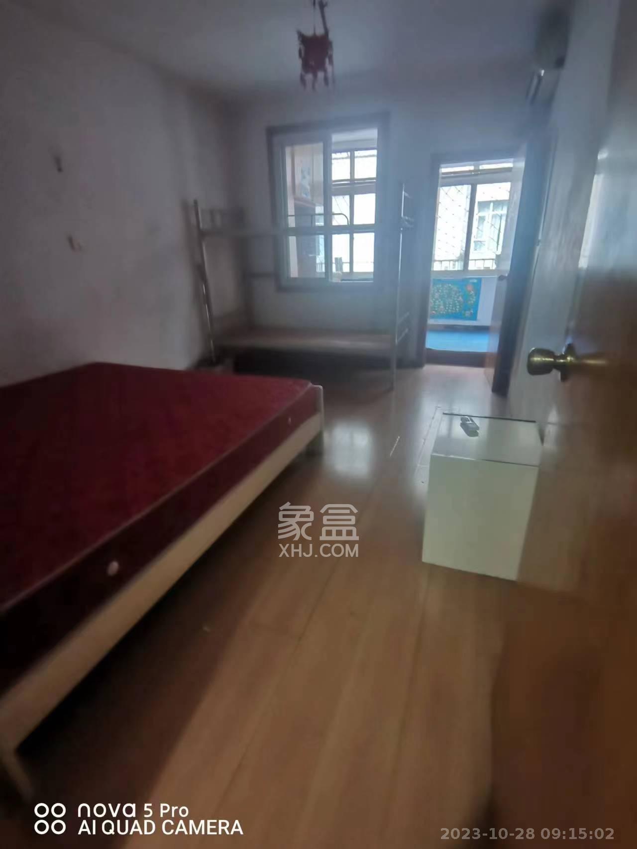 狮子山一片  2室1厅1卫   1000.00元/月室内图