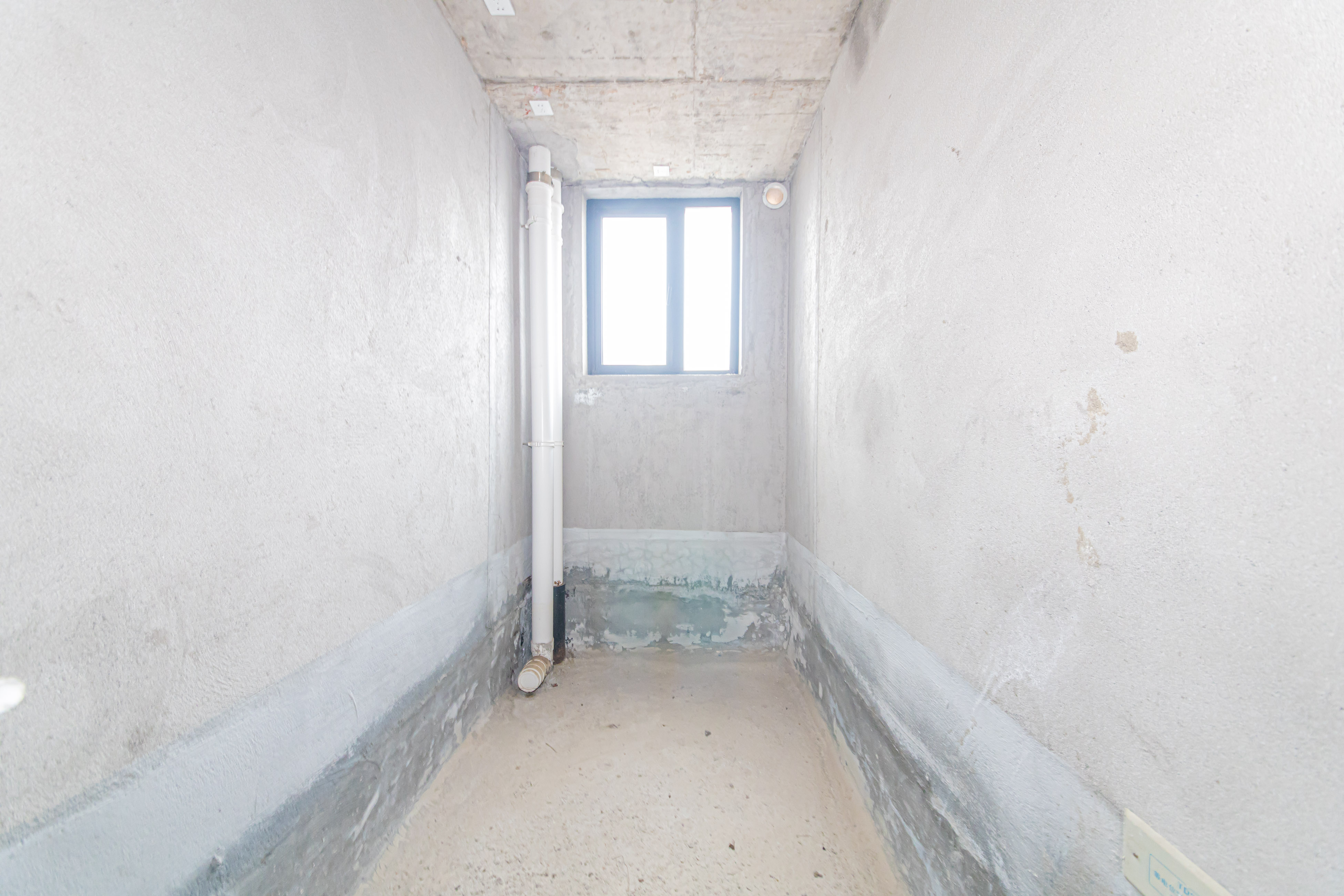 中信凯旋城（中信新城四期）  4室2厅2卫    118.0万卫生间