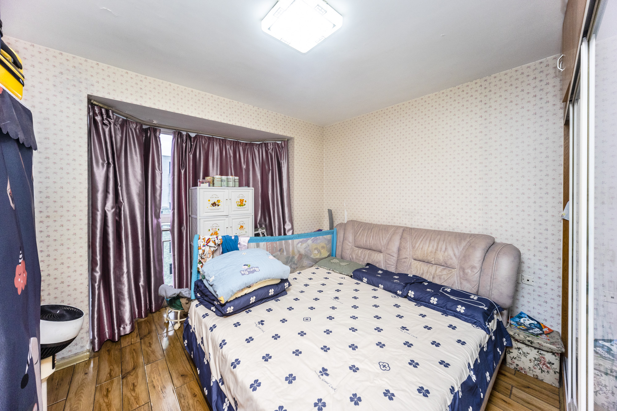 逸景苑 2室2厅1卫 66.8万 逸景苑 2室2厅1卫 66.8万卧室