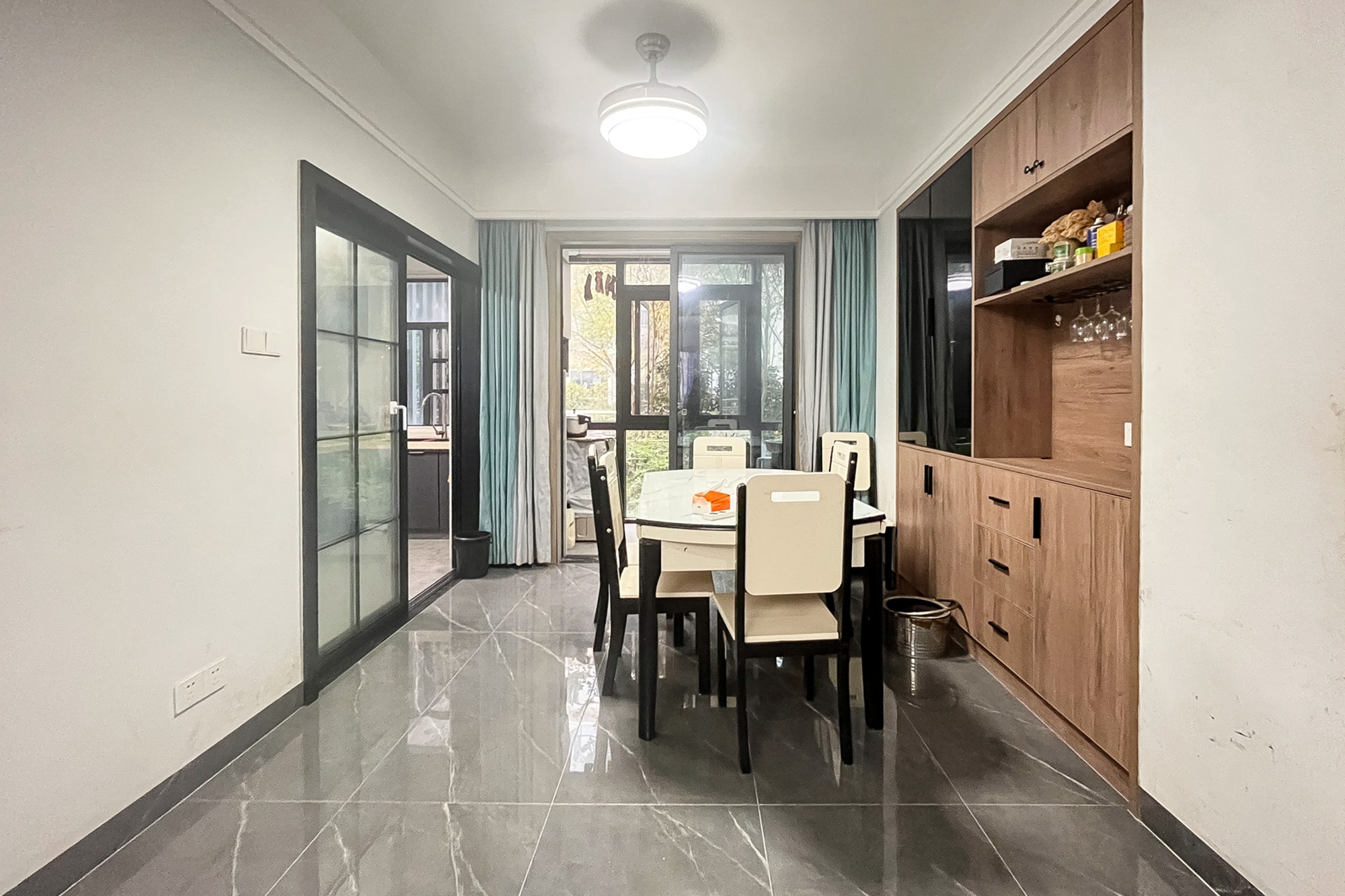 时光潇湘学府(浔学苑) 4室2厅2卫 110.0万 时光潇湘学府(浔学苑) 4室2厅2卫 110.0万其他