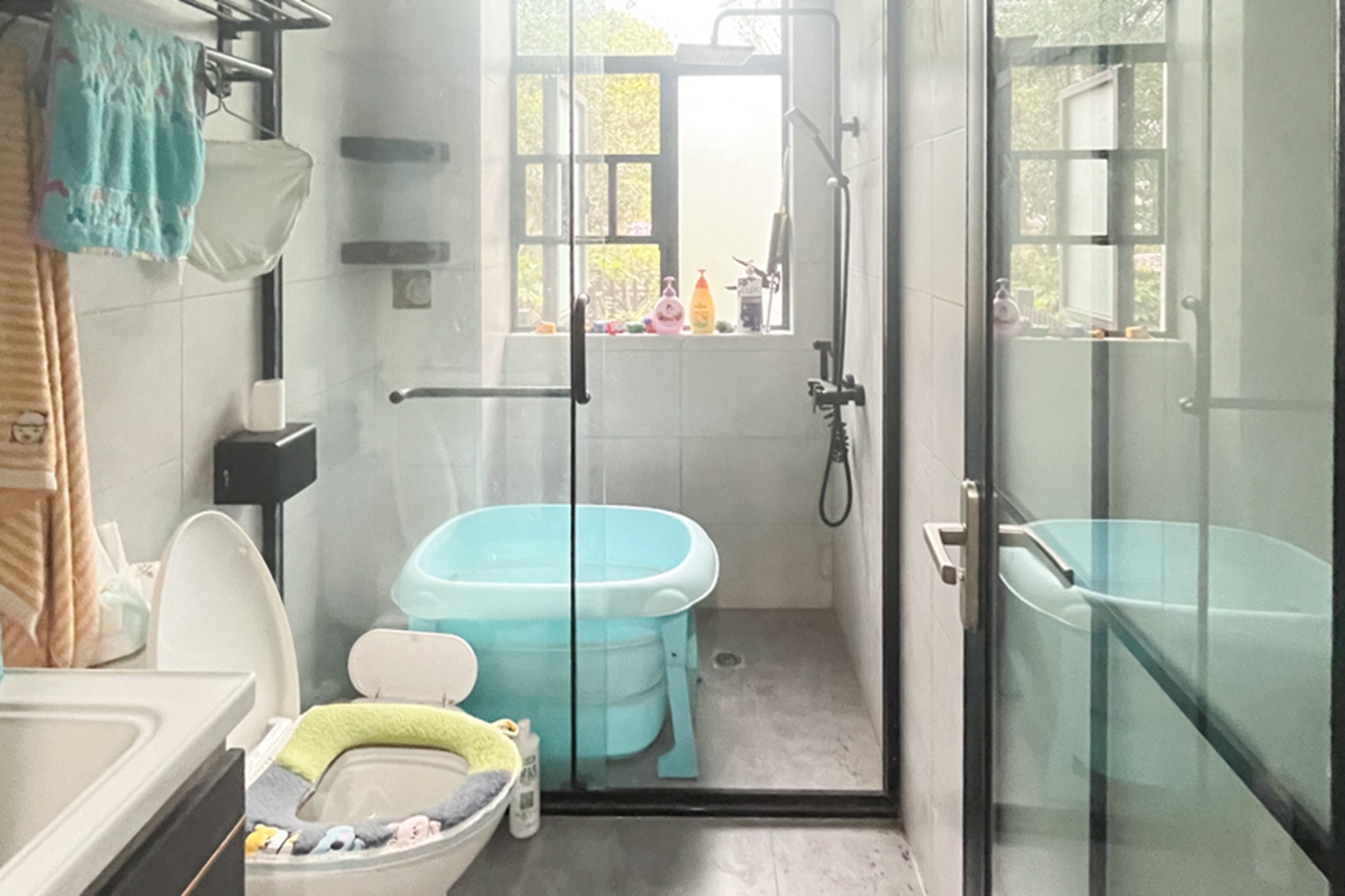 时光潇湘学府(浔学苑) 4室2厅2卫 110.0万 时光潇湘学府(浔学苑) 4室2厅2卫 110.0万卫生间