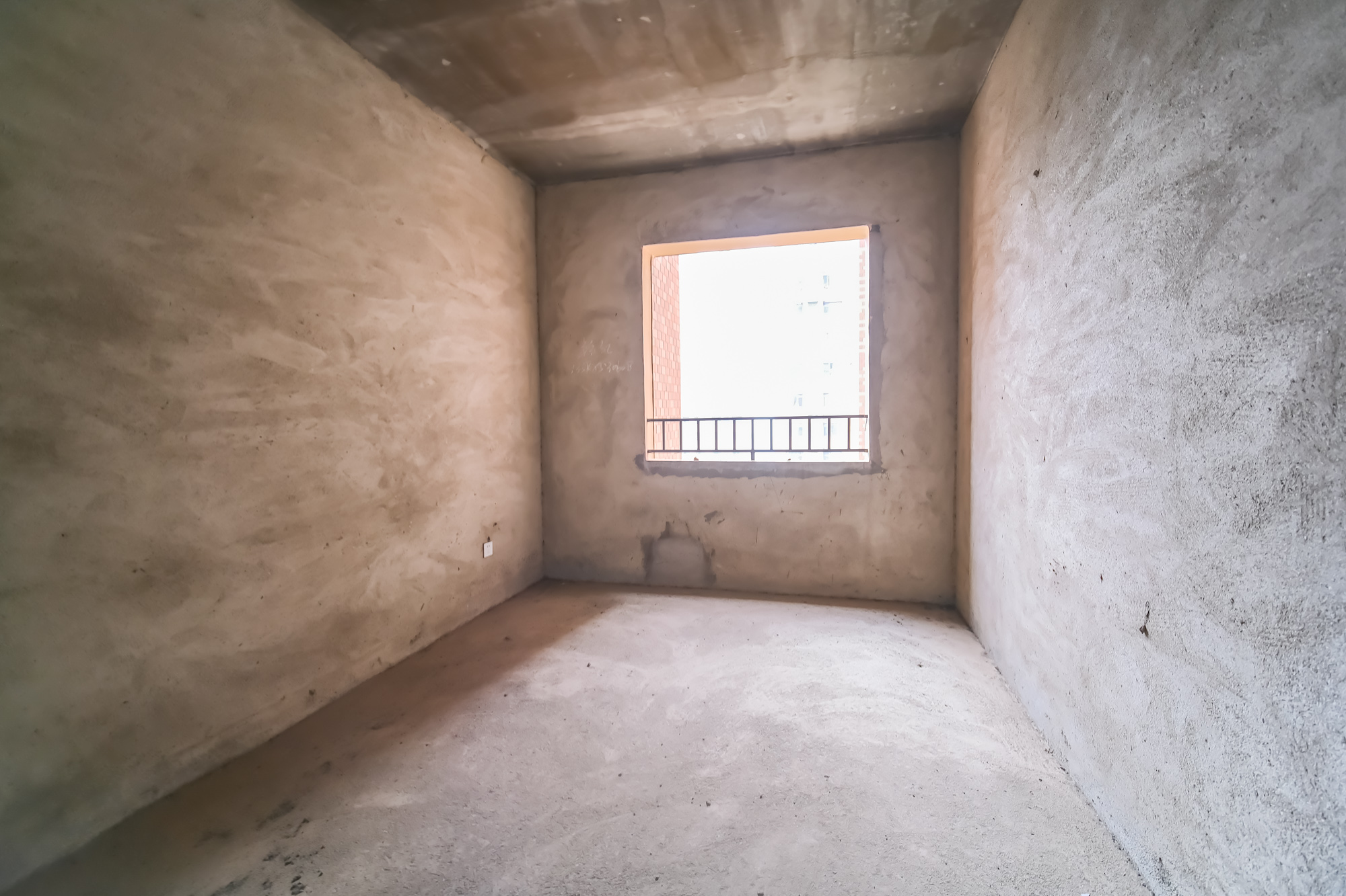 月亮湾草莓街区一、二期  4室2厅1卫    69.0万卧室