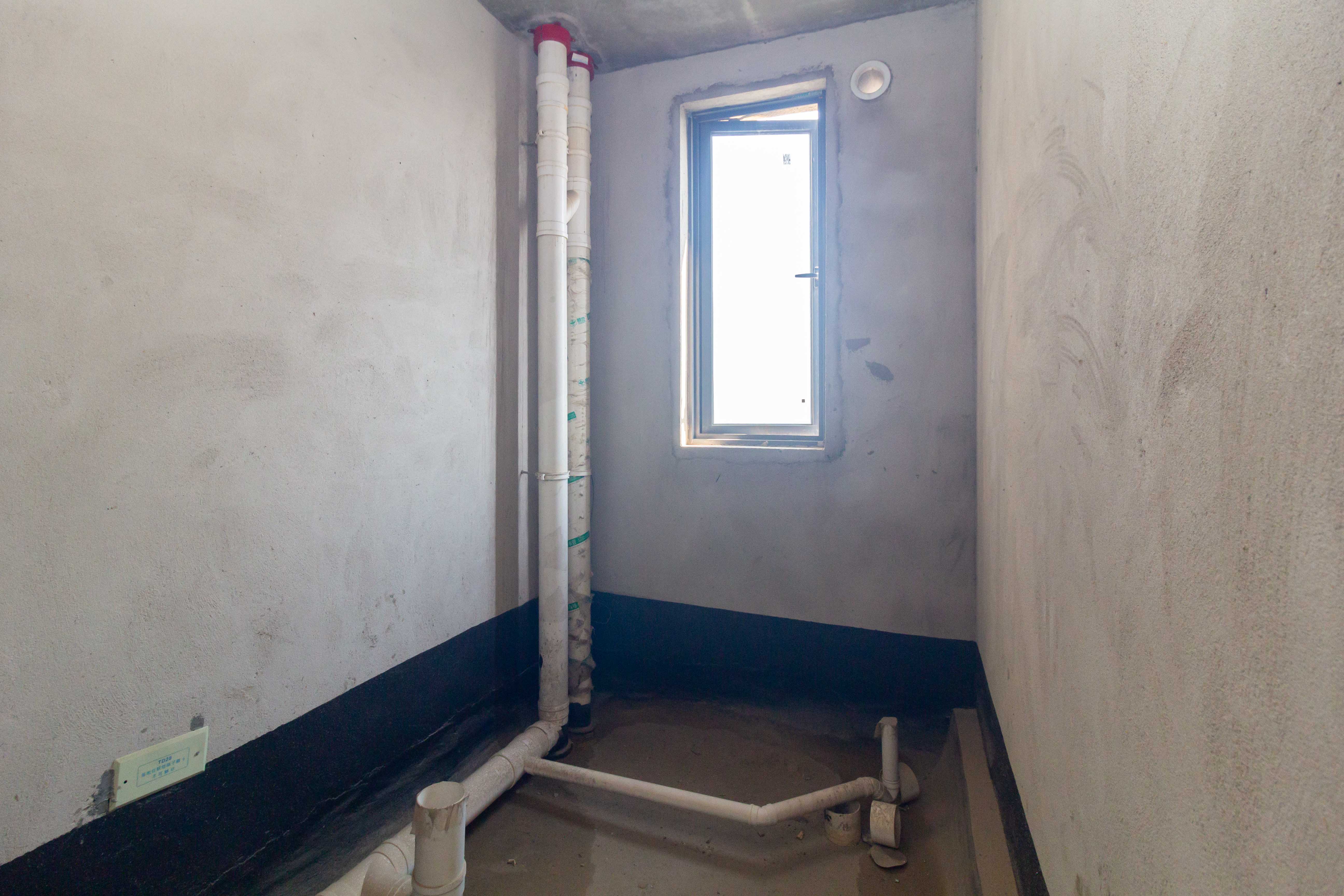 爵世名邸东湖(东湖壹号企业总部基地) 3室2厅2卫 98.0万 爵世名邸东湖(东湖壹号企业总部基地) 3室2厅2卫 98.0万其他