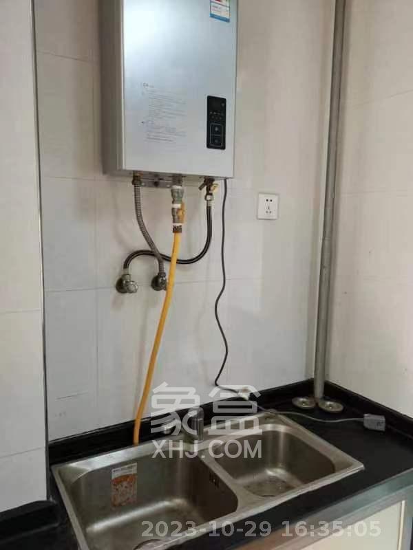 都市兰亭  4室2厅1卫   3200.00元/月室内图