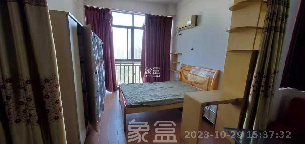 鑫远湘府逸园  1室1厅1卫   1300.00元/月室内图