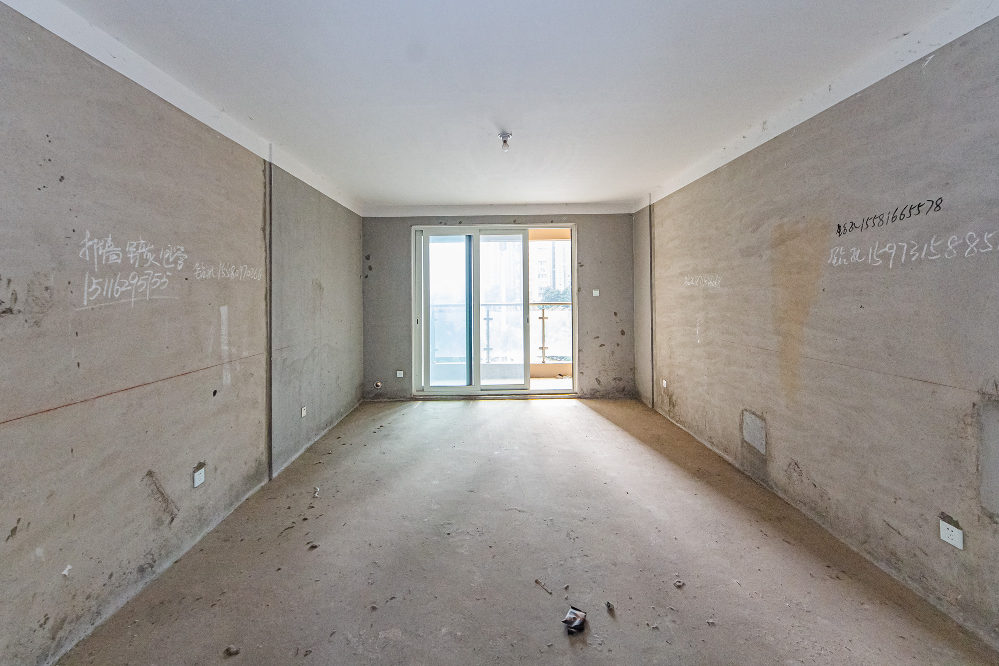 北辰三角洲E4区 4室2厅2卫 156.0万 北辰三角洲E4区 4室2厅2卫 156.0万客厅