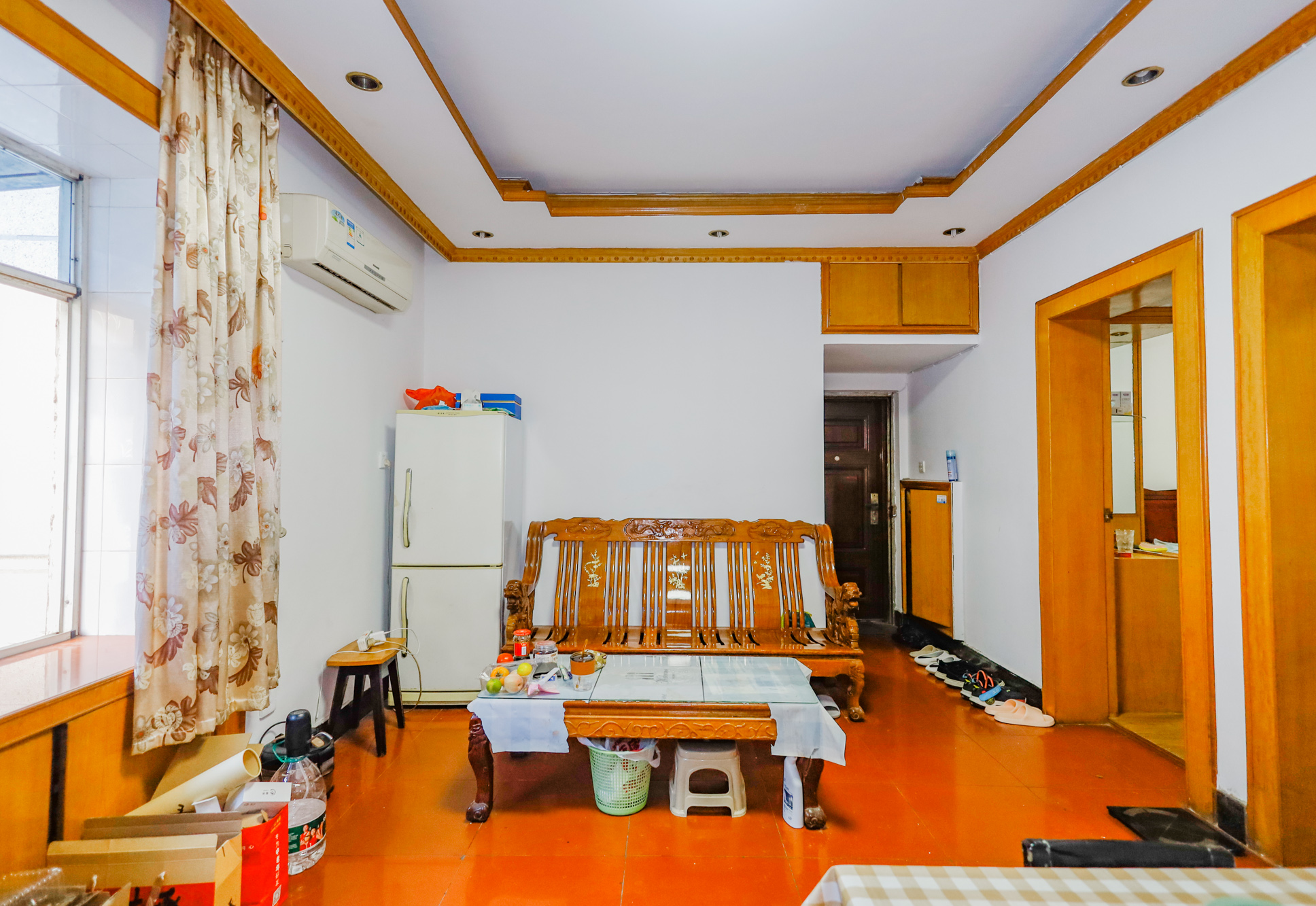 三湘小区  2室2厅1卫   35.60万