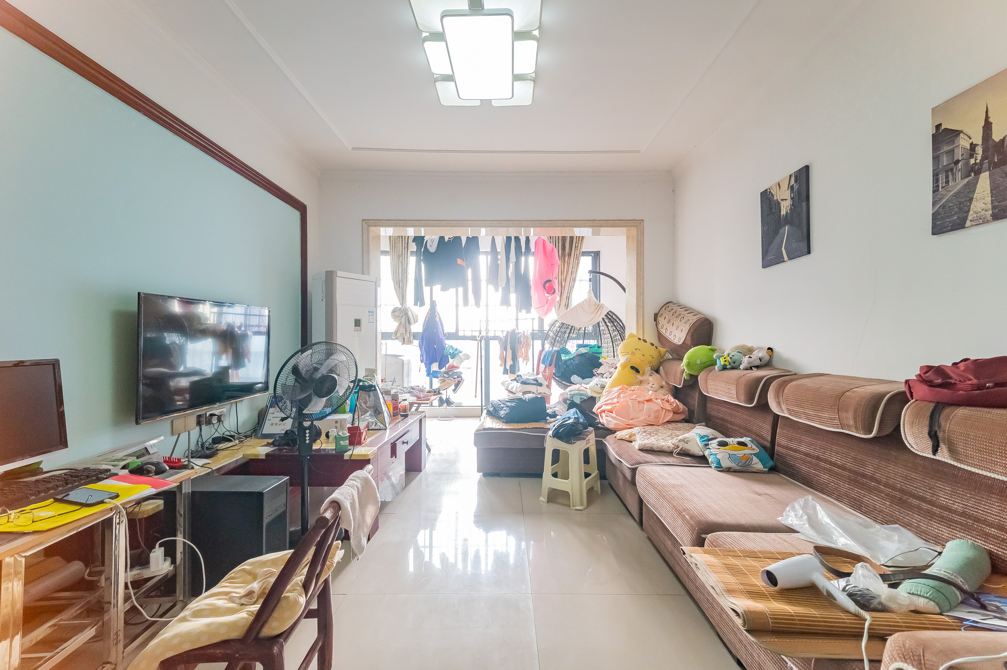 方略城市广场 3室2厅2卫 65.9万 方略城市广场 3室2厅2卫 65.9万客厅