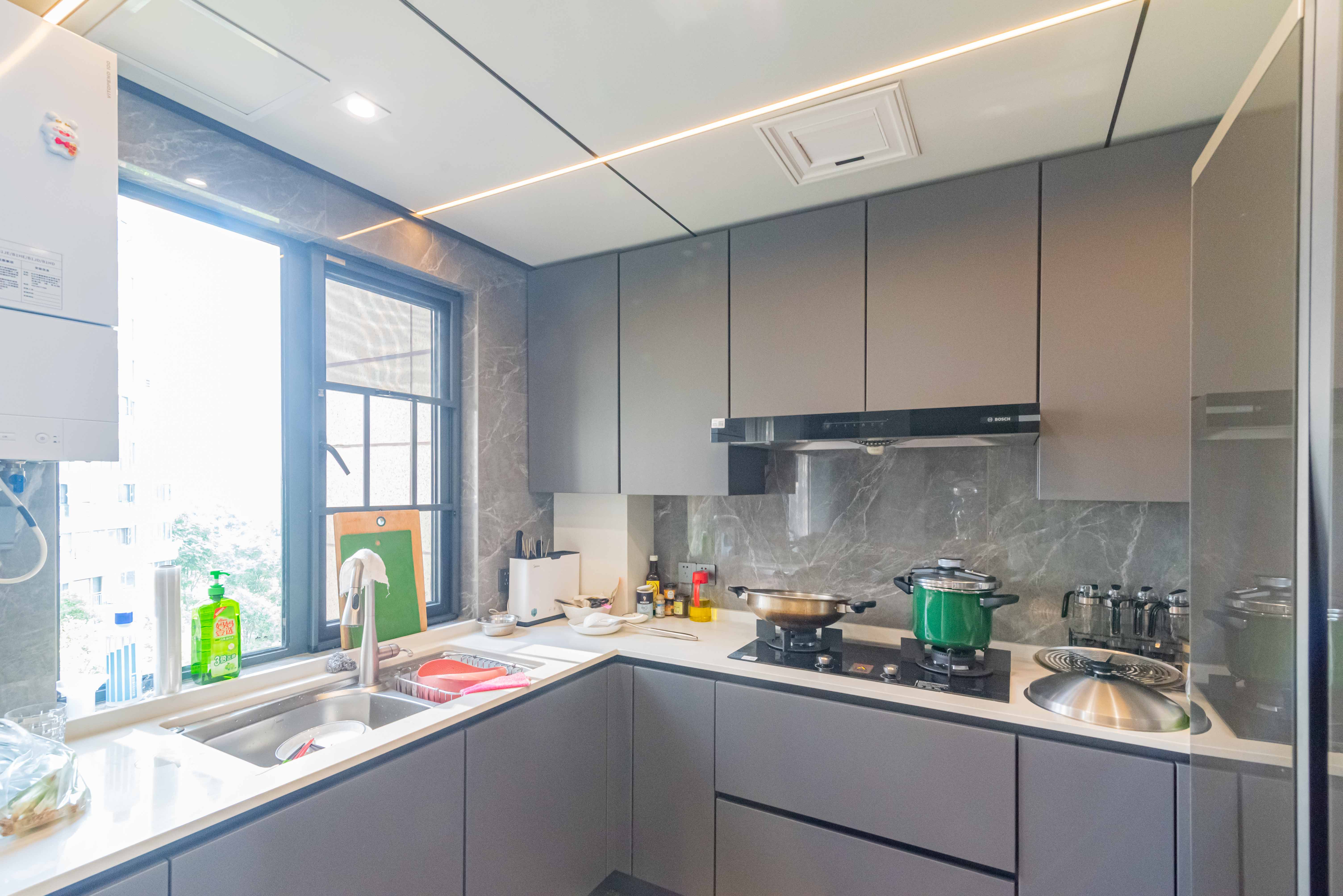 五矿沁园金城(春和景园) 4室2厅2卫 185.0万 五矿沁园金城(春和景园) 4室2厅2卫 185.0万厨房