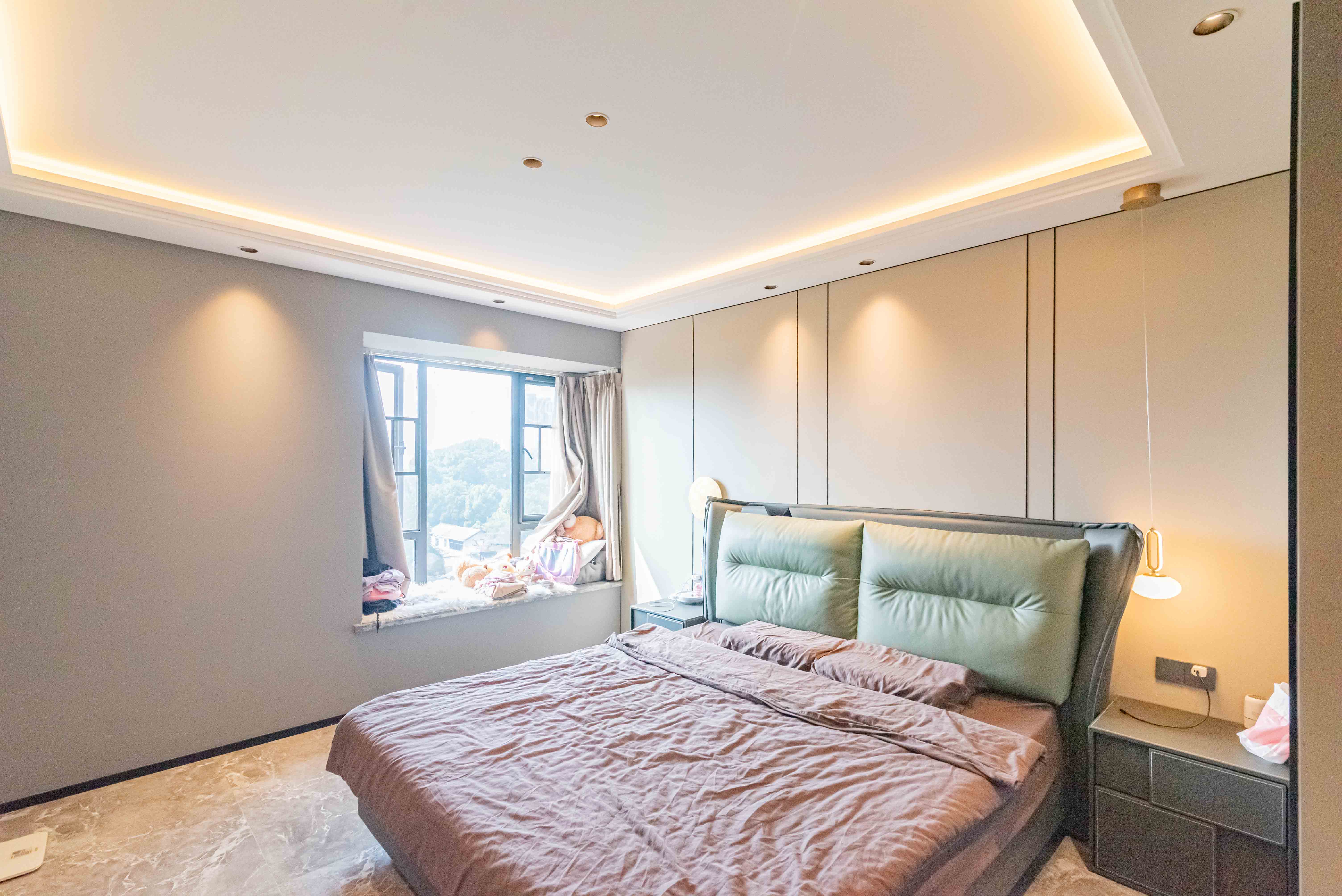 五矿沁园金城(春和景园) 4室2厅2卫 185.0万 五矿沁园金城(春和景园) 4室2厅2卫 185.0万卧室