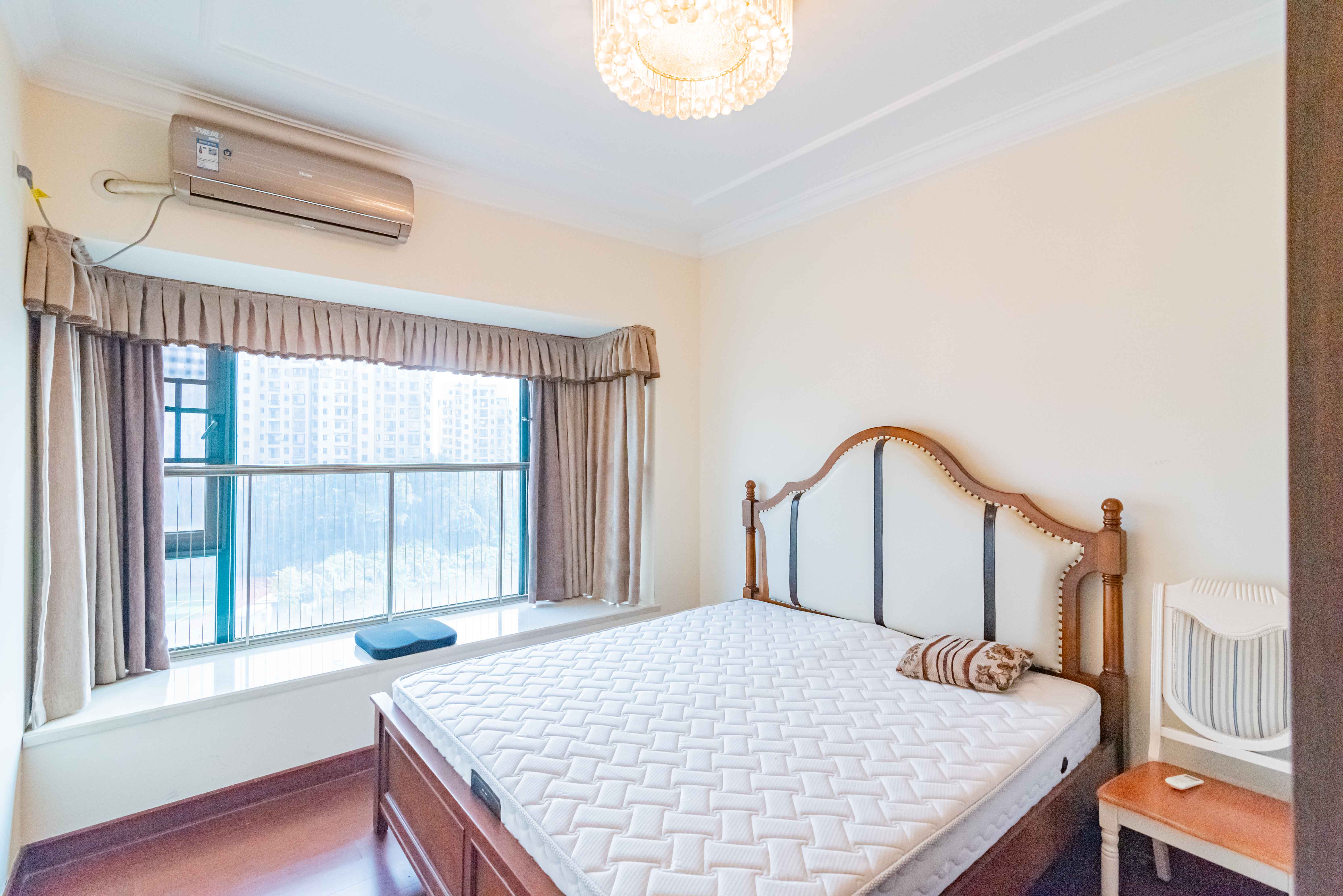 恒大雅苑  2室2厅1卫    83.0万卧室