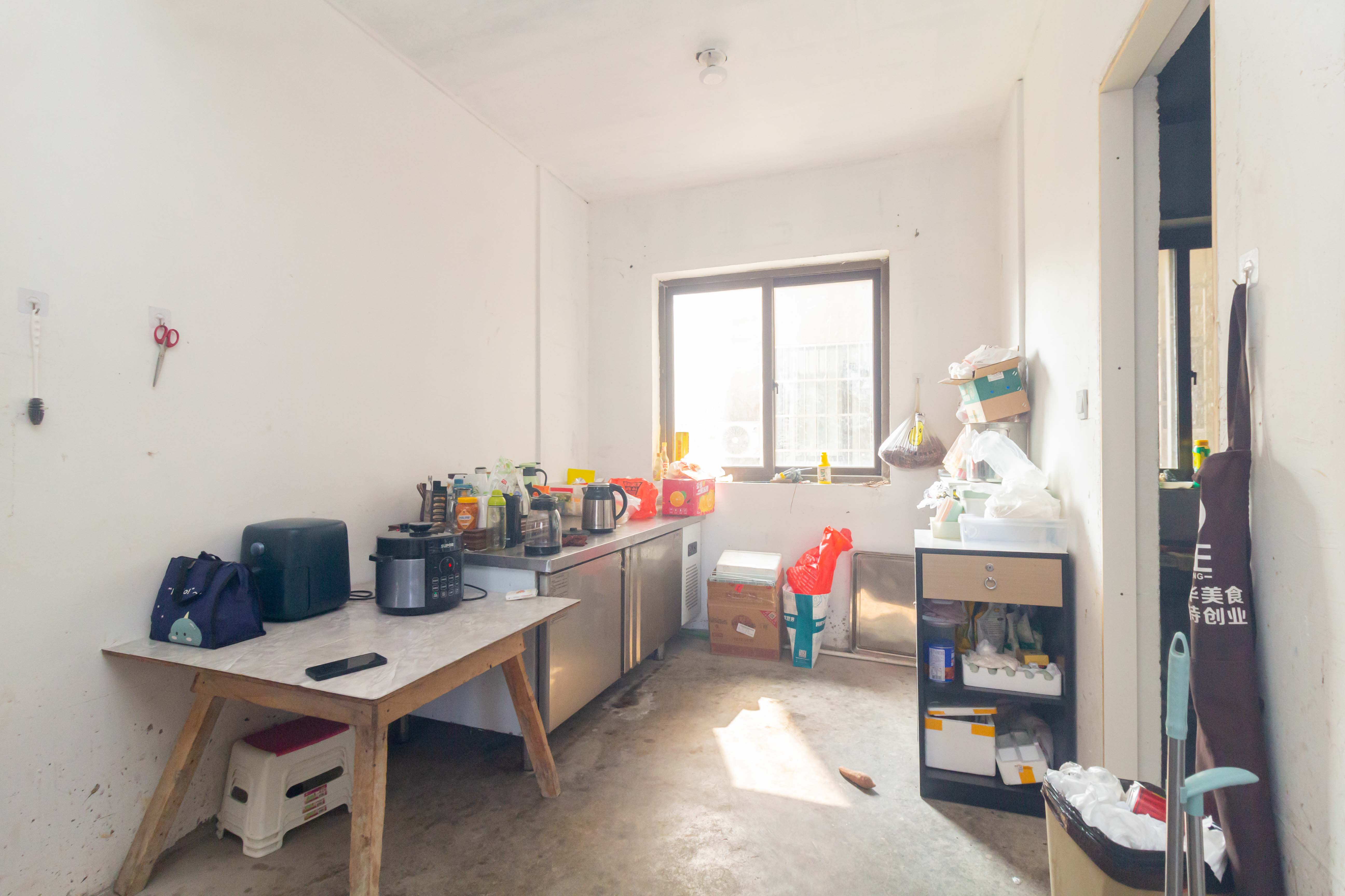 豪都新天地 3室2厅1卫 44.8万 豪都新天地 3室2厅1卫 44.8万客厅