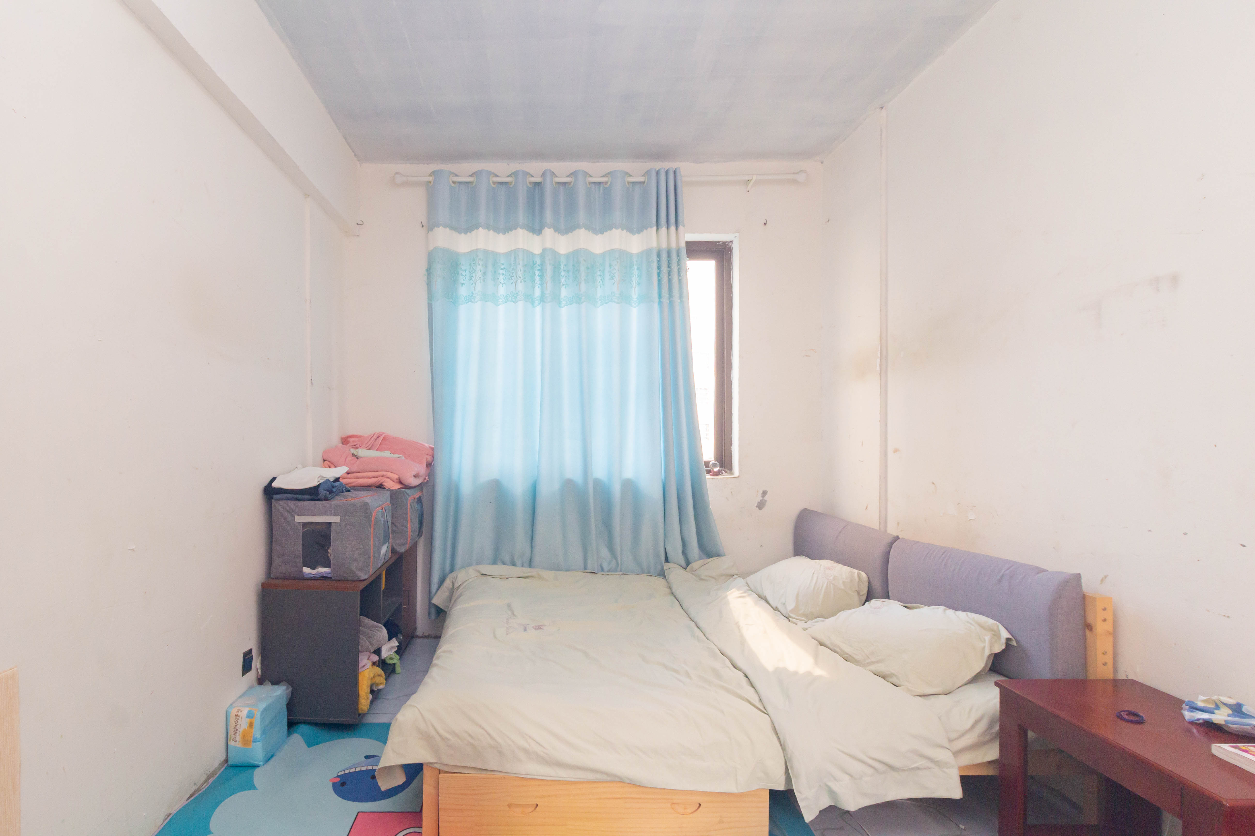 豪都新天地 3室2厅1卫 44.8万 豪都新天地 3室2厅1卫 44.8万卧室