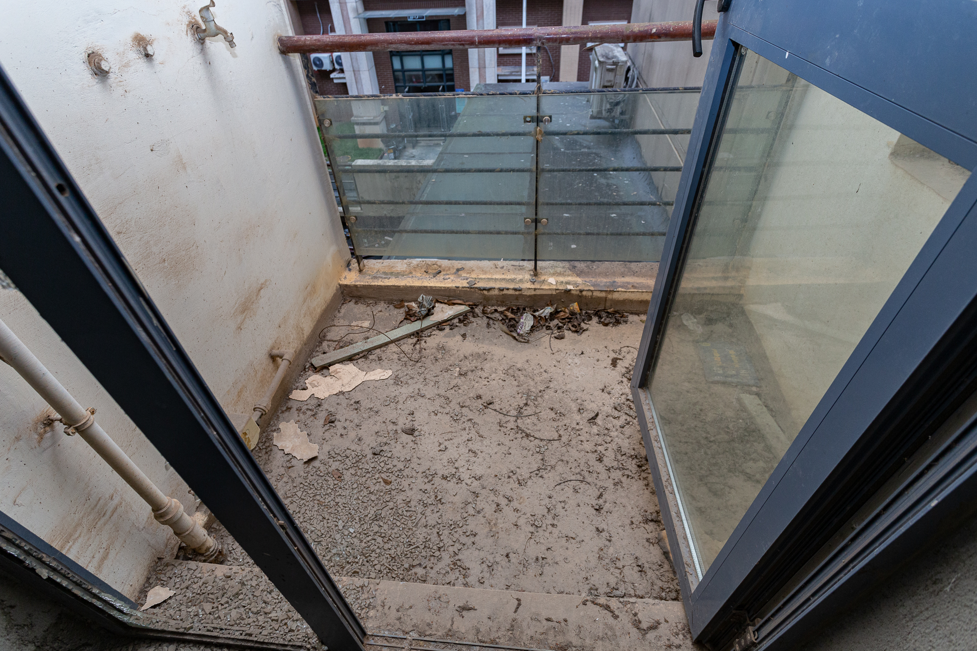 南山苏迪亚诺 4室2厅2卫 105.0万 南山苏迪亚诺 4室2厅2卫 105.0万阳台