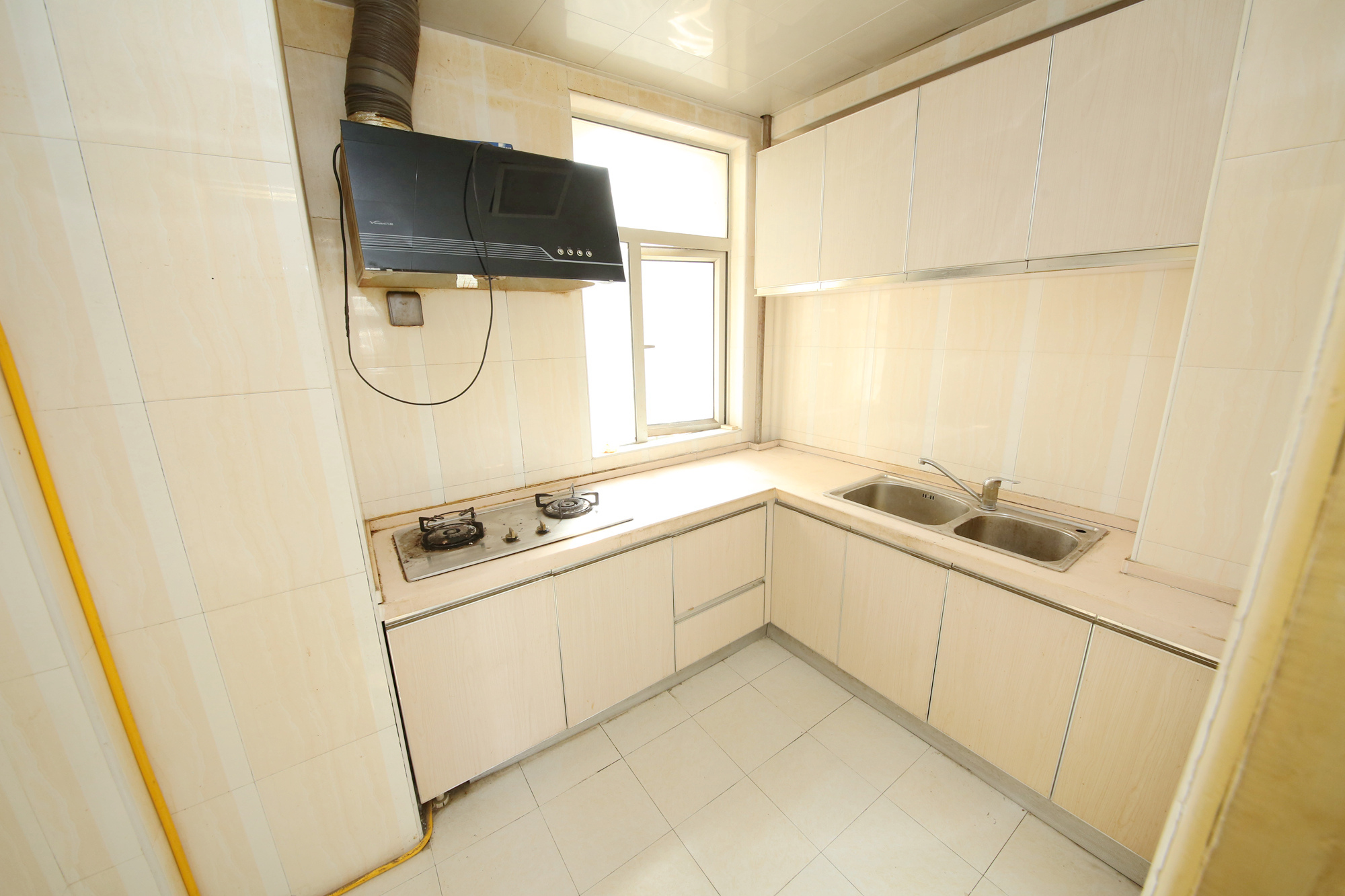 凯通国际城（凯通朝庭）  2室1厅1卫    69.0万厨房