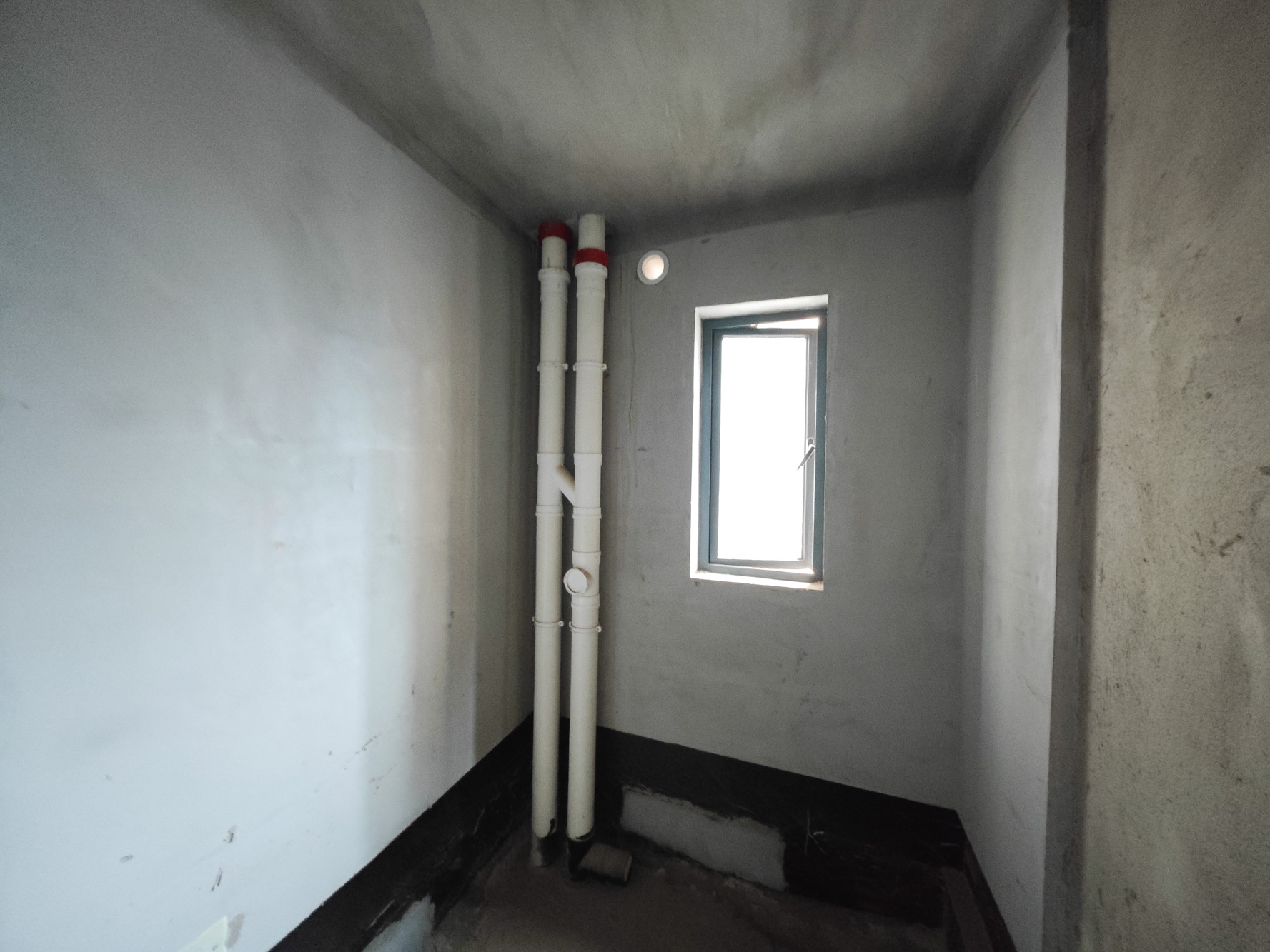 中建嘉和城  3室2厅2卫    91.8万卫生间