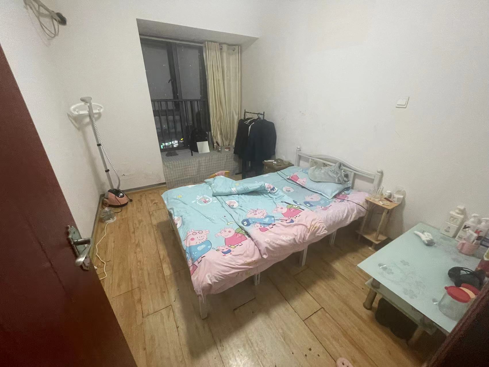 栗雨香堤 5室2厅2卫 76.8万 栗雨香堤 5室2厅2卫 76.8万室内图