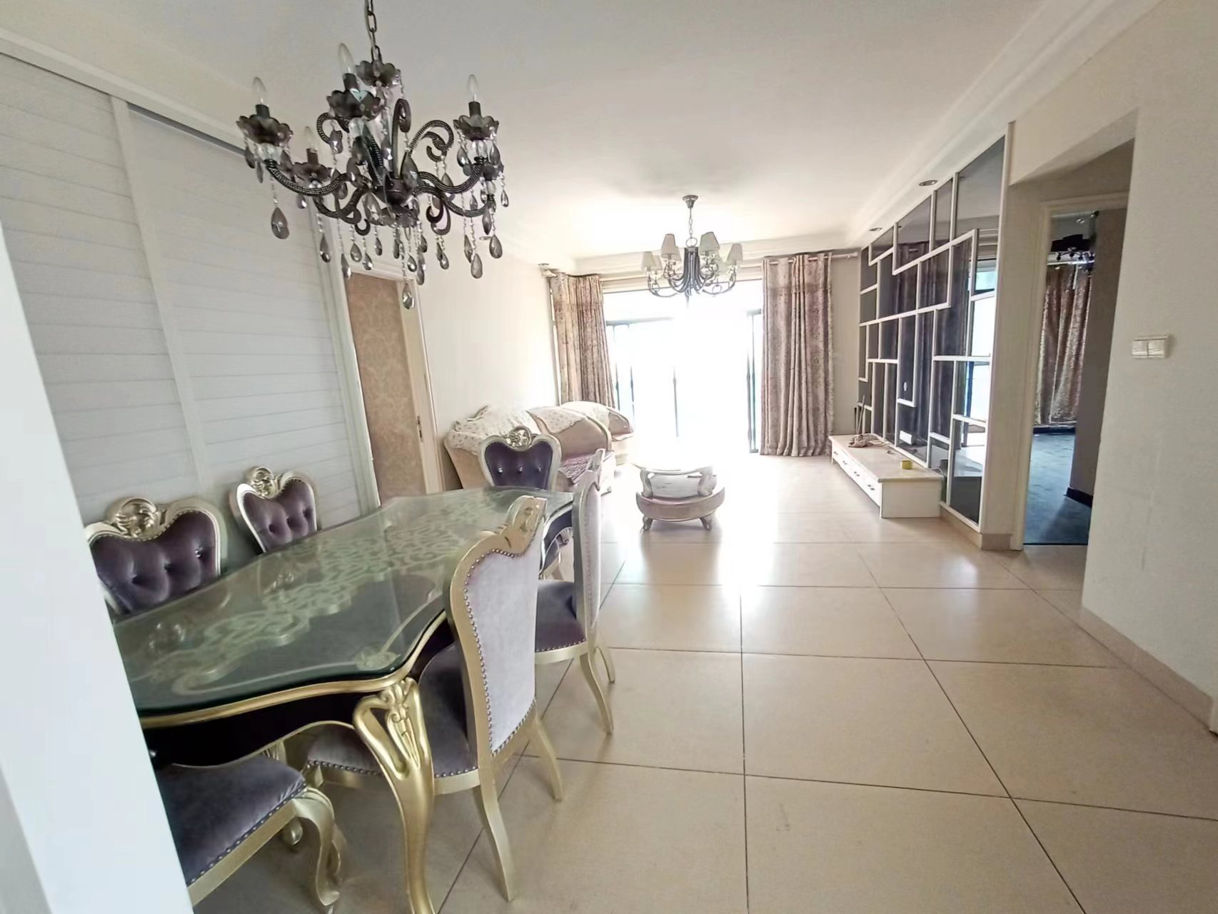 山水国际  2室2厅2卫    59.8万 山水国际  2室2厅2卫    59.8万室内图