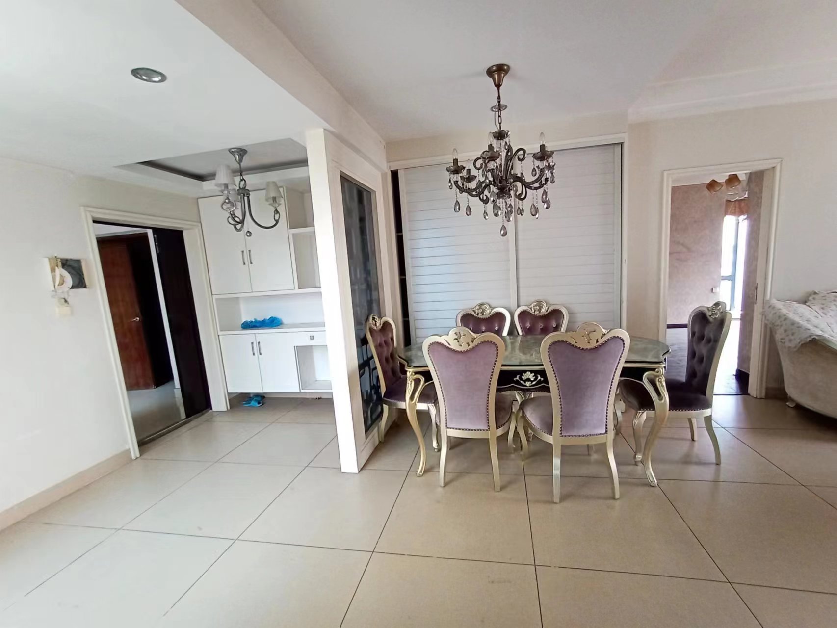 山水国际  2室2厅2卫    59.8万 山水国际  2室2厅2卫    59.8万室内图