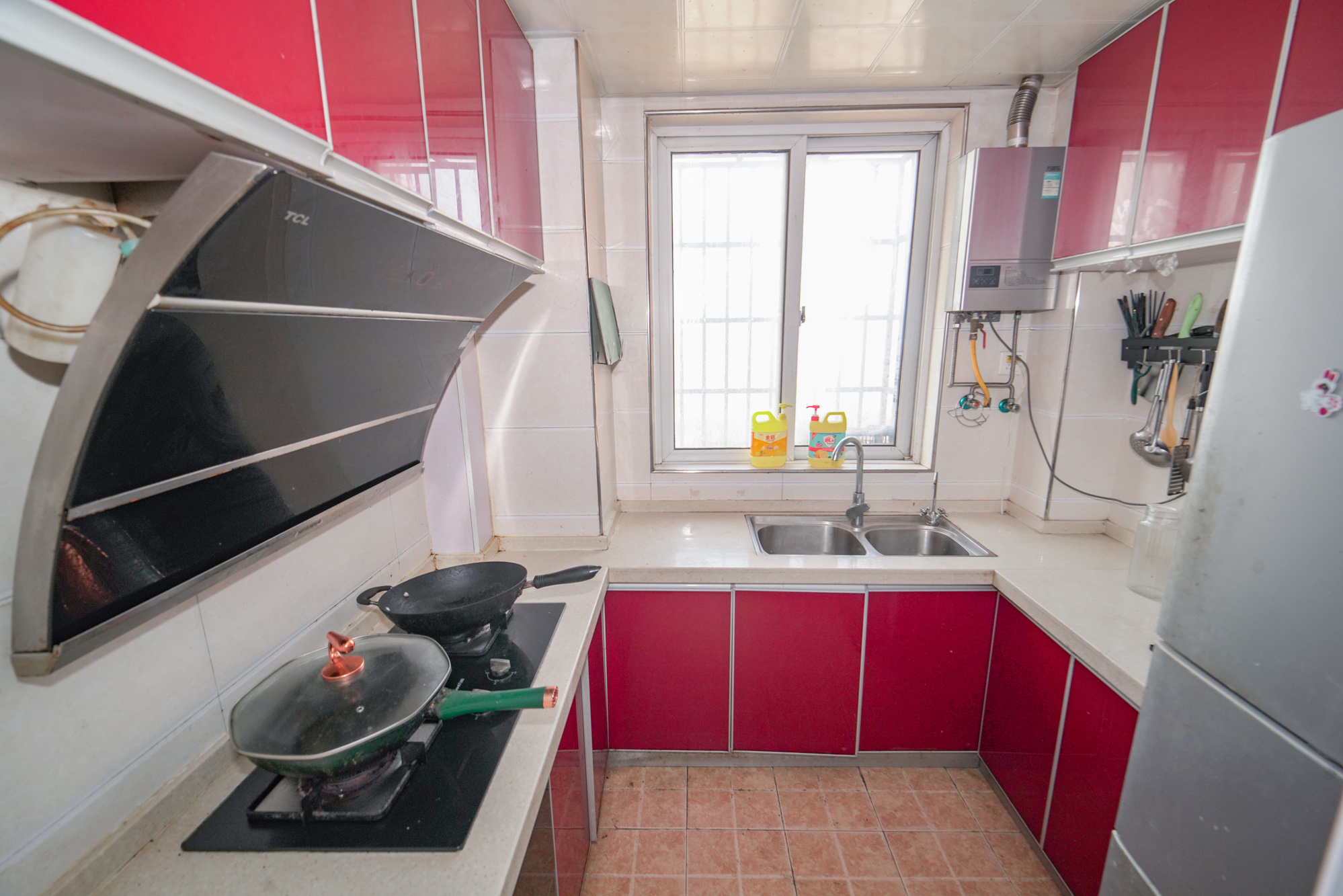 新城国际花都 3室2厅1卫 68.5万 新城国际花都 3室2厅1卫 68.5万厨房