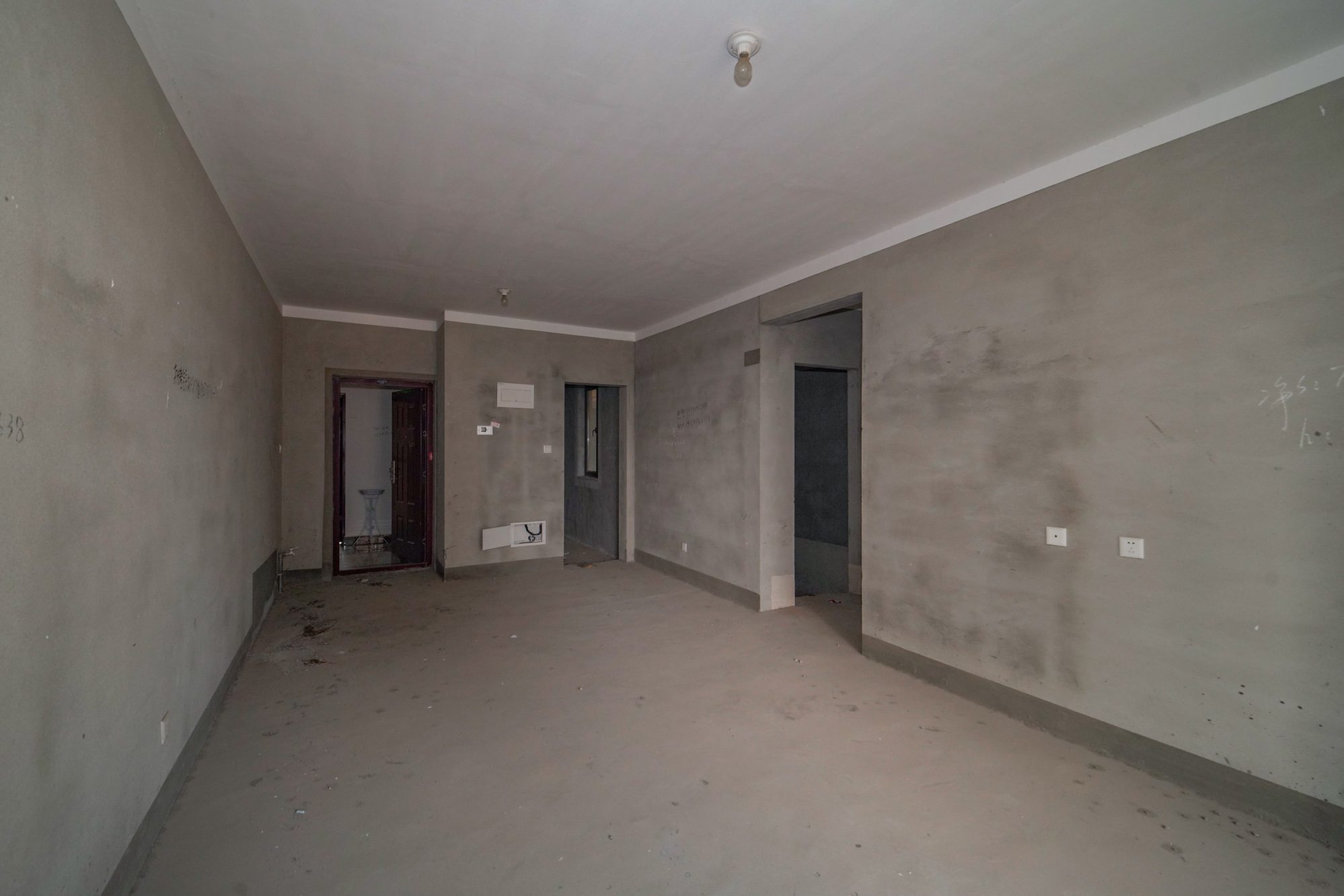 荣盛岳麓峰景  3室2厅2卫    62.0万 荣盛岳麓峰景  3室2厅2卫    62.0万其他