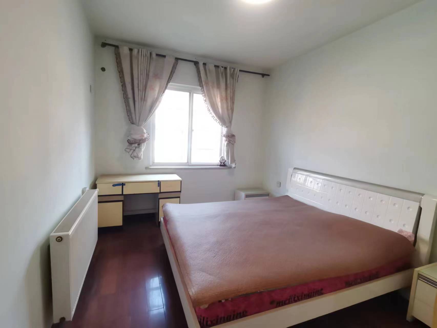 家园小区 4室2厅2卫 65.0万 家园小区 4室2厅2卫 65.0万室内图