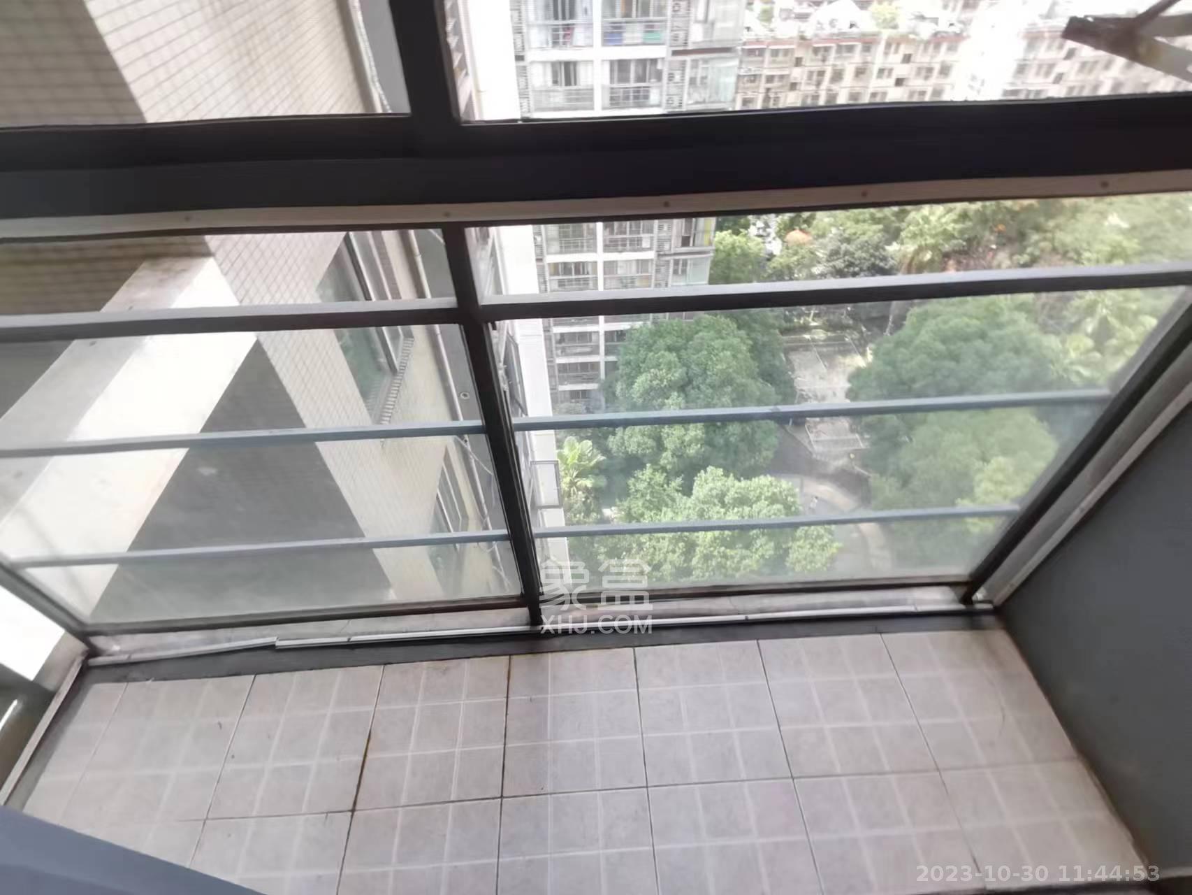 银港水晶城  3室2厅2卫   3200.00元/月室内图