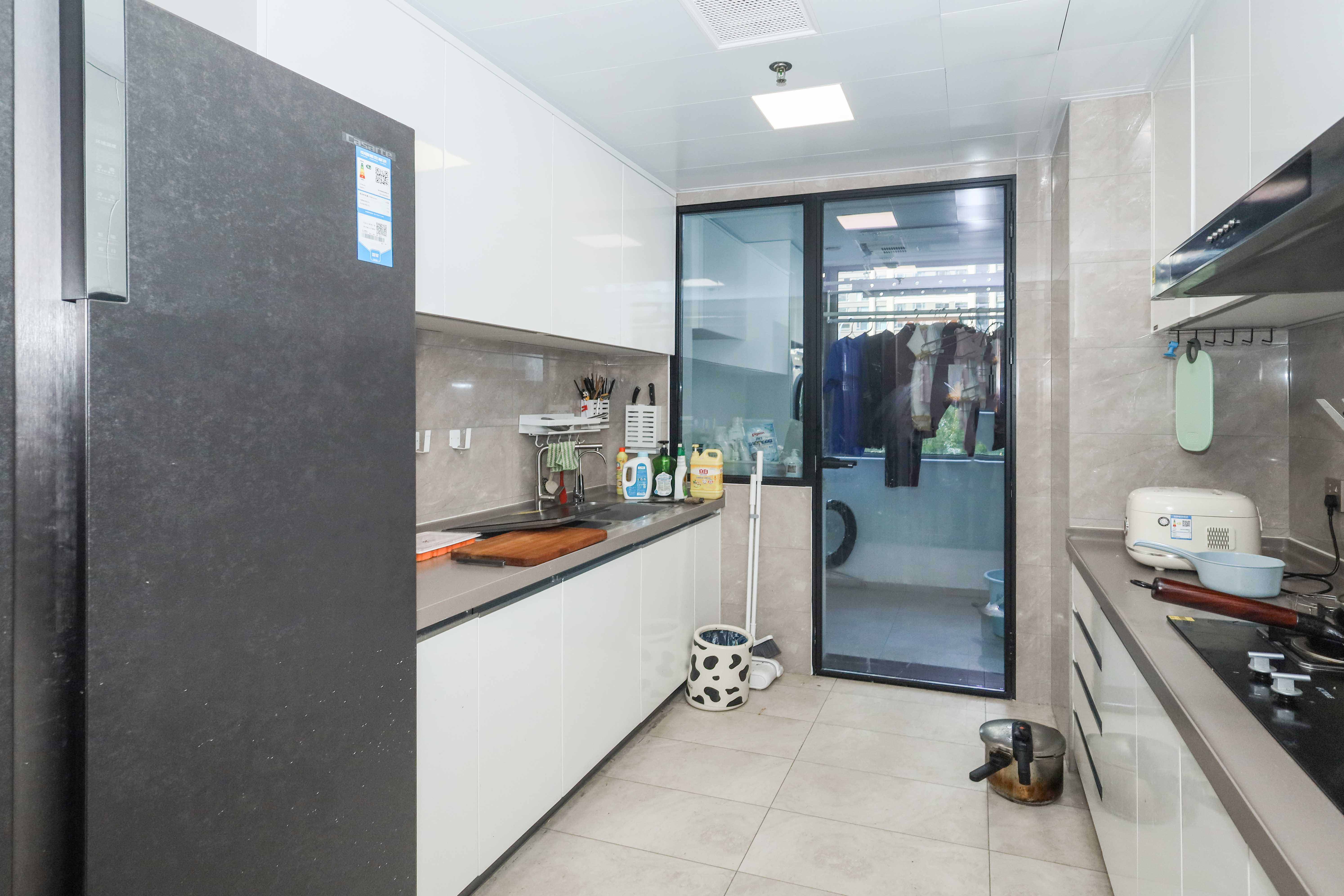 梅溪华府(新城金茂梦想华府) 4室2厅3卫 273.0万 梅溪华府(新城金茂梦想华府) 4室2厅3卫 273.0万厨房