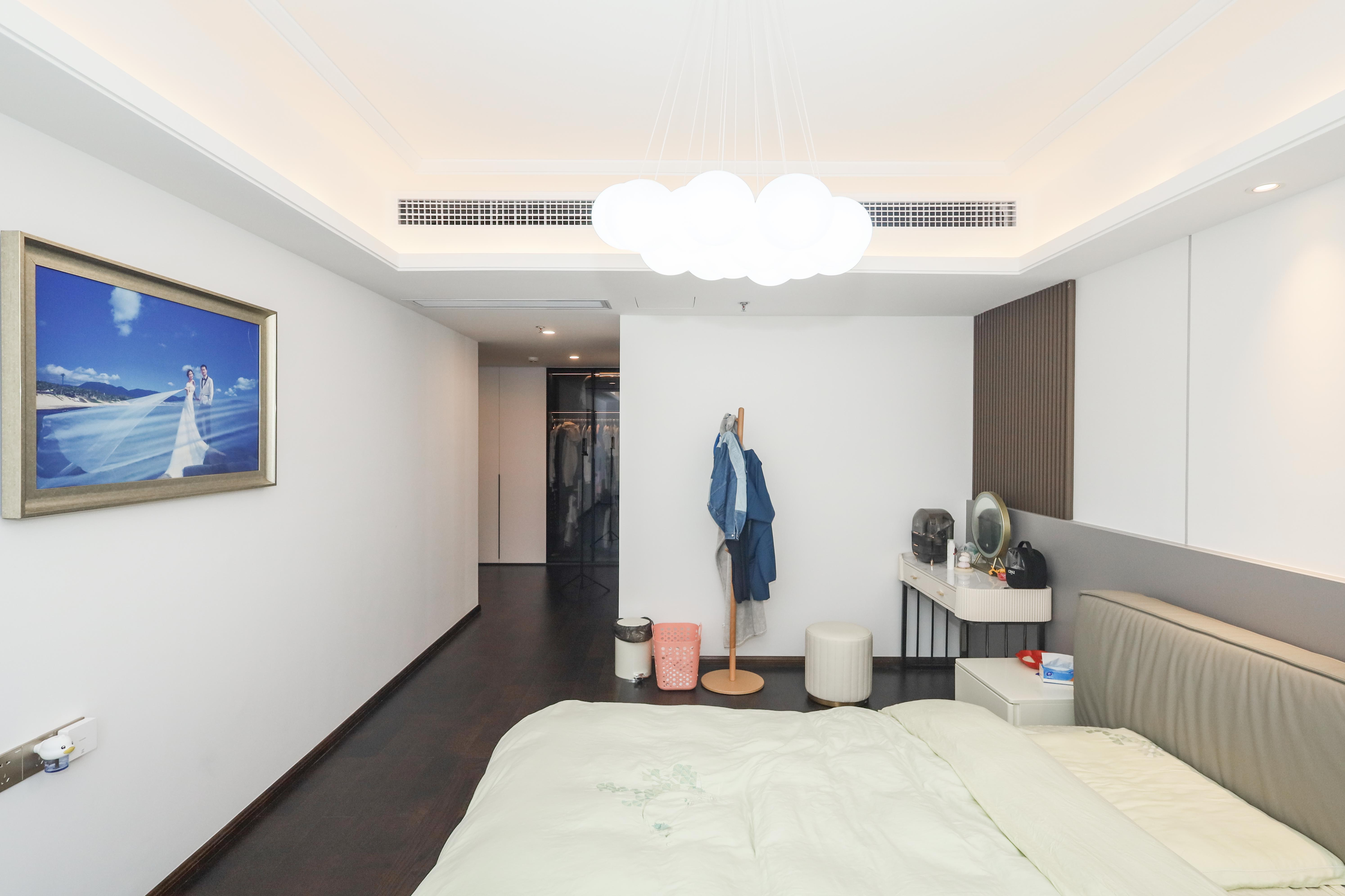 梅溪华府(新城金茂梦想华府) 4室2厅3卫 273.0万 梅溪华府(新城金茂梦想华府) 4室2厅3卫 273.0万卧室