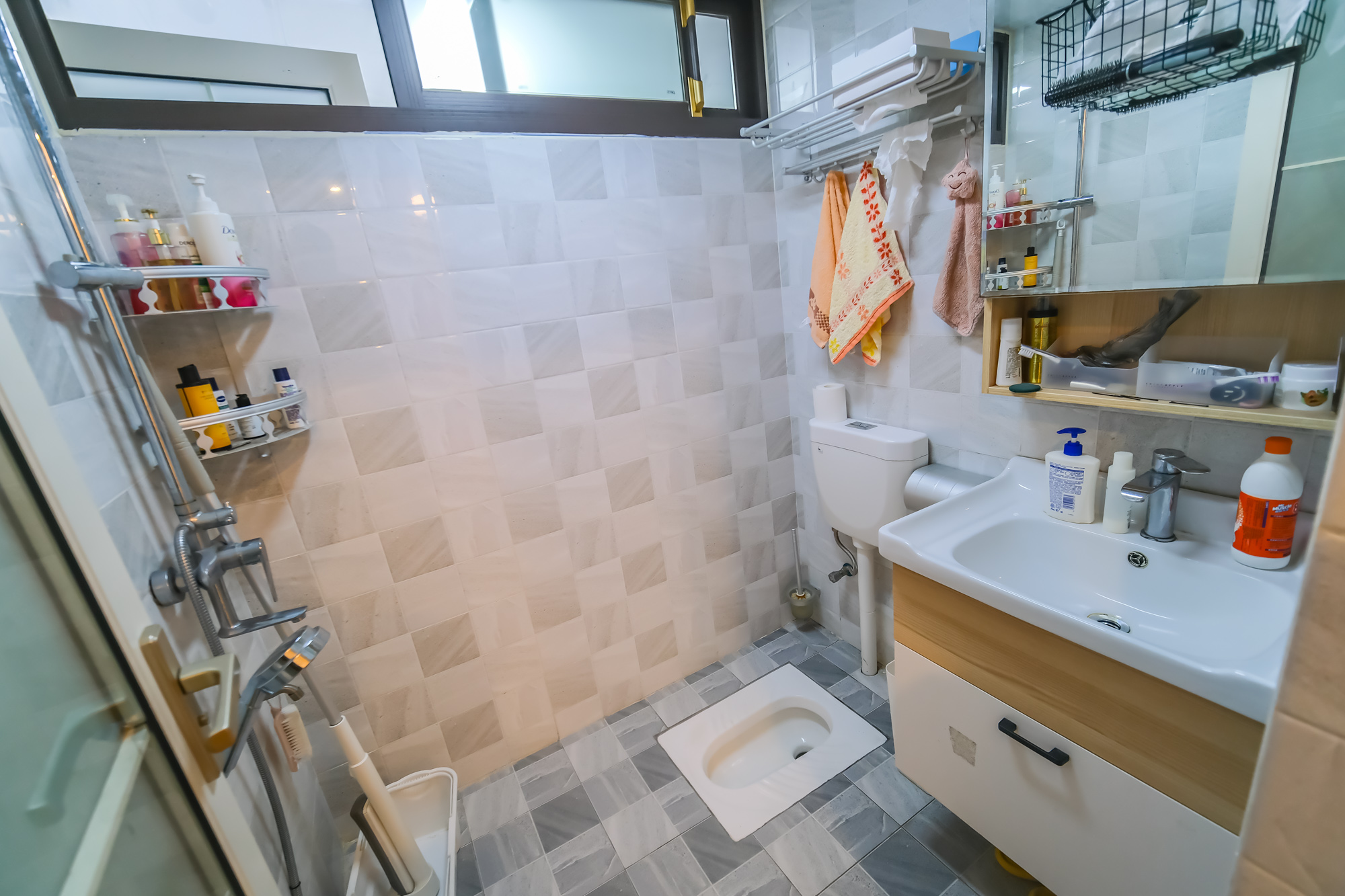 星雅美辰 3室2厅2卫 102.0万 星雅美辰 3室2厅2卫 102.0万卫生间