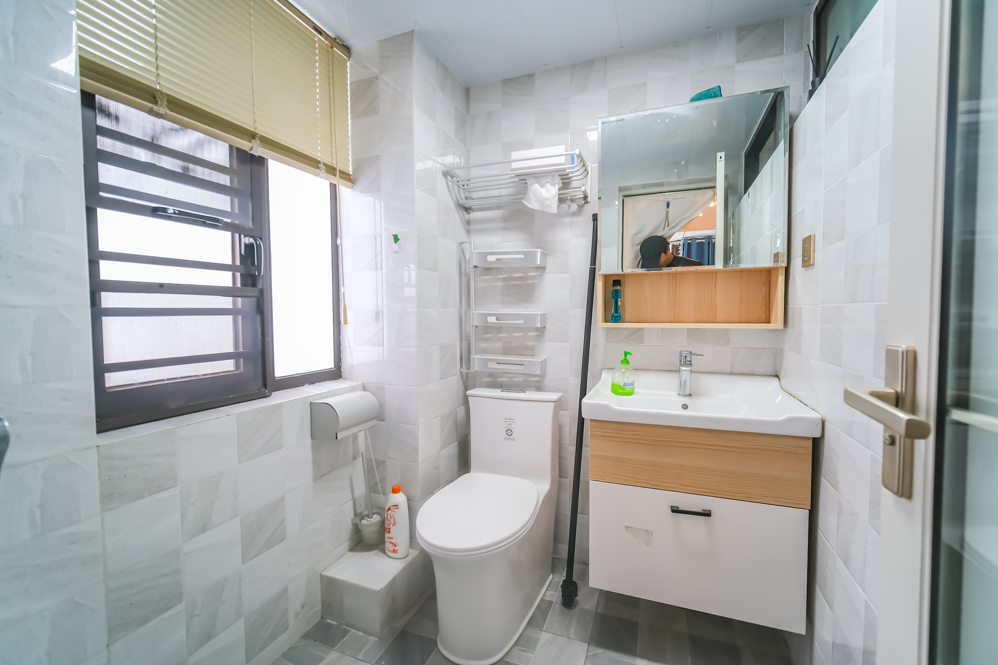 星雅美辰 3室2厅2卫 102.0万 星雅美辰 3室2厅2卫 102.0万卫生间