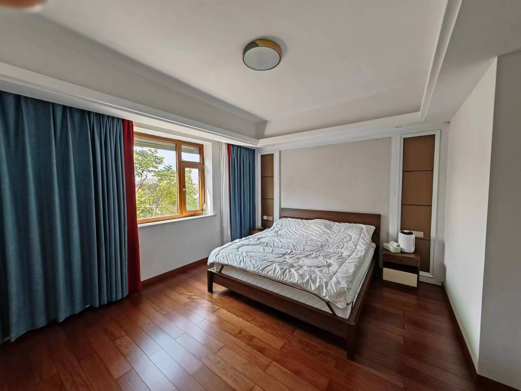 城市公园 3室2厅2卫 102.0万 城市公园 3室2厅2卫 102.0万室内图