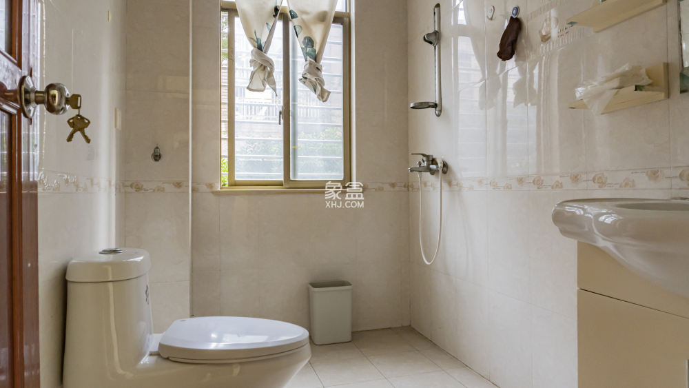 中天国际花园  3室3厅2卫    69.8万