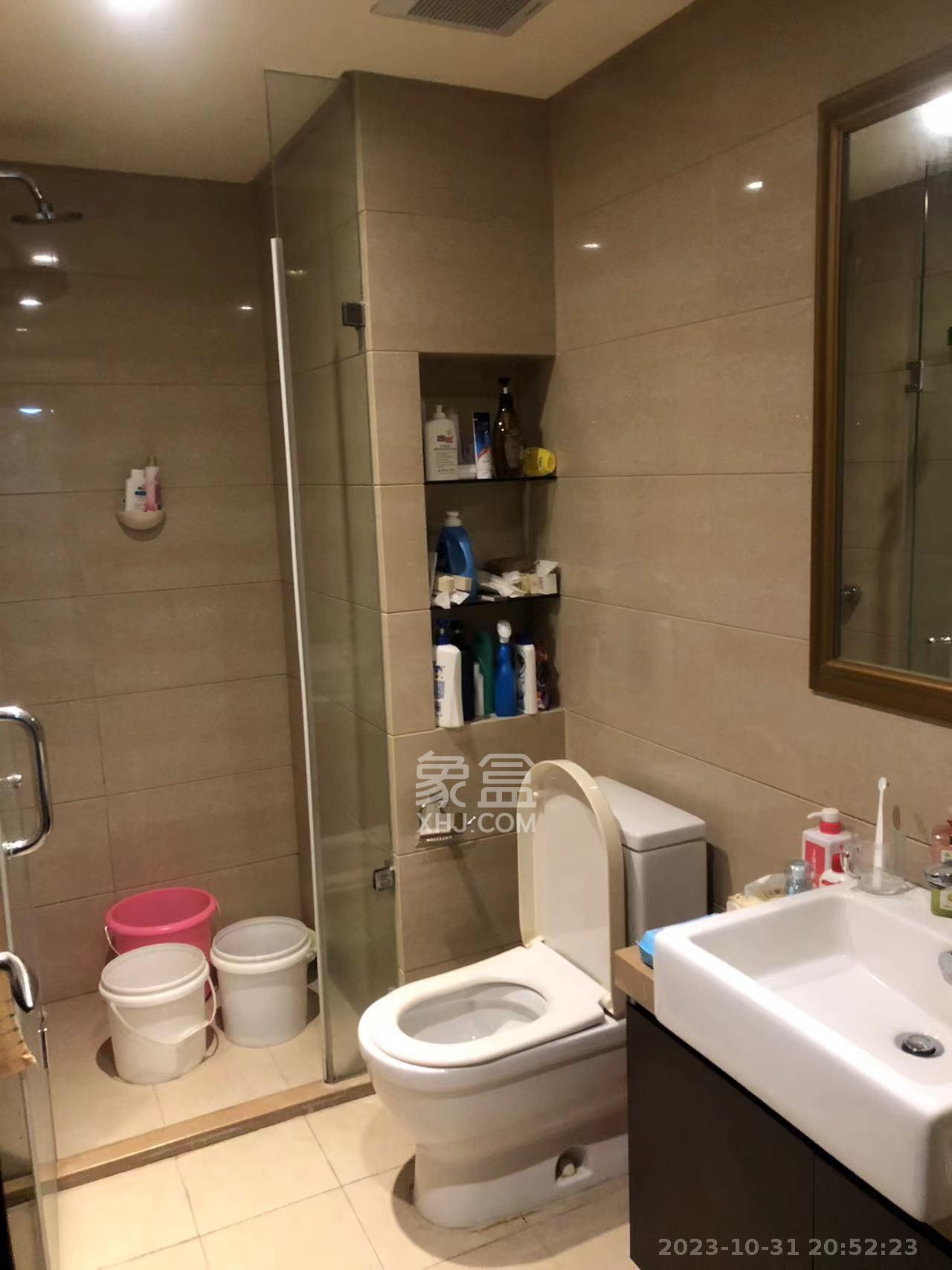 华远华中心  3室2厅1卫   12000.00元/月室内图