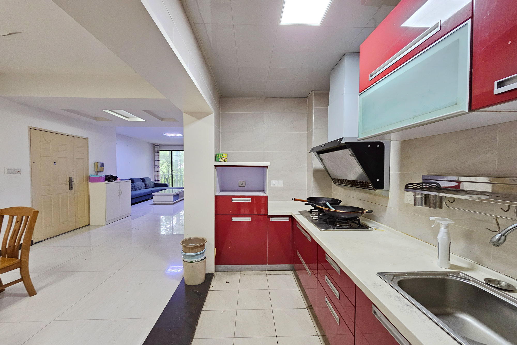 西街花园 3室2厅2卫 143.0万 西街花园 3室2厅2卫 143.0万厨房