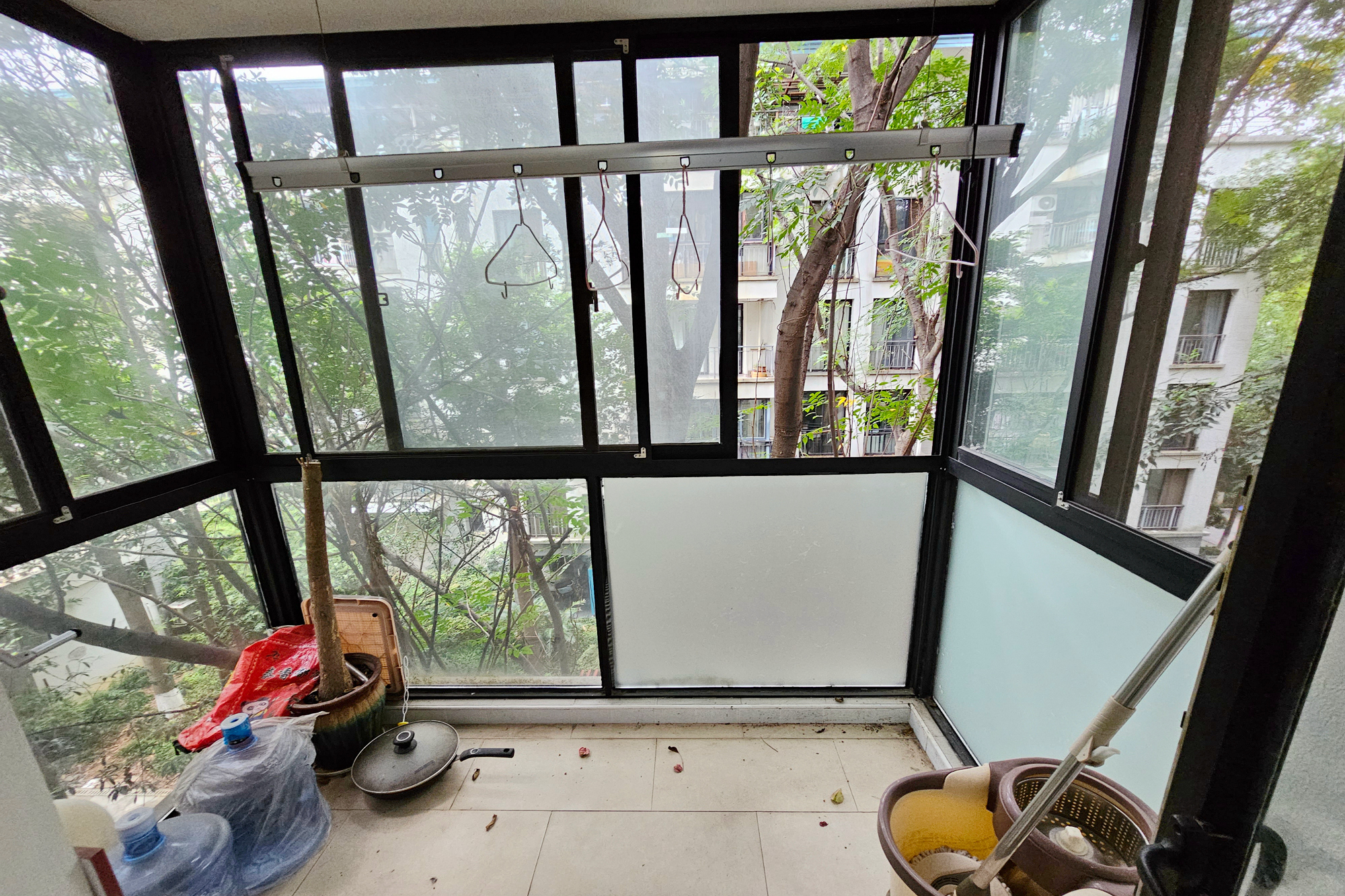 西街花园 3室2厅2卫 143.0万 西街花园 3室2厅2卫 143.0万其他