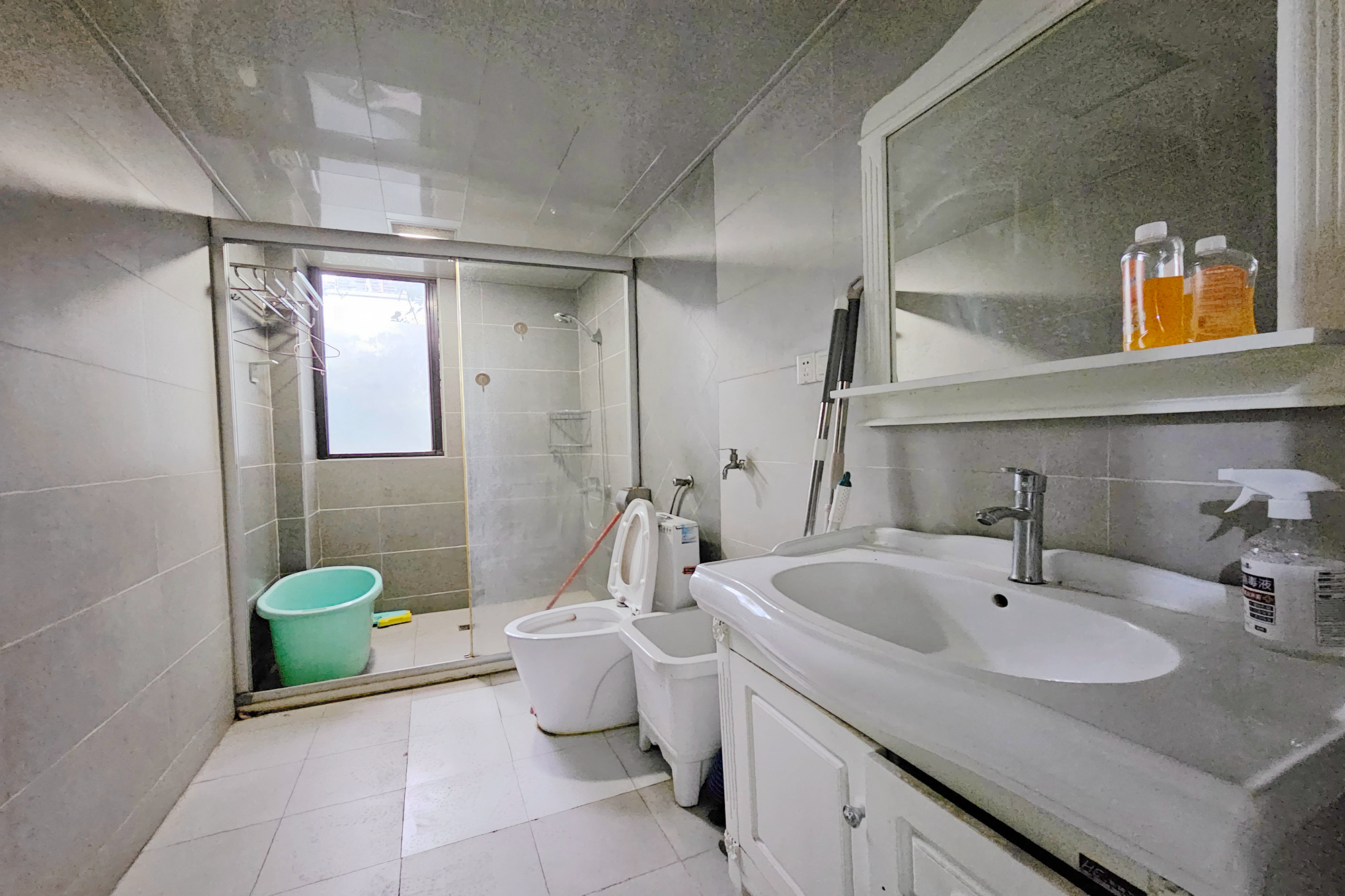 西街花园 3室2厅2卫 143.0万 西街花园 3室2厅2卫 143.0万其他