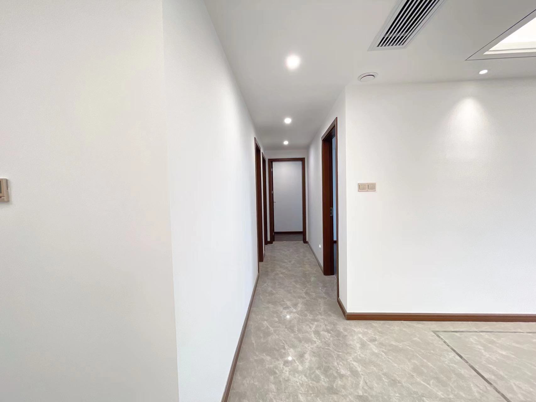 城际空间站 3室2厅2卫 95.0万 城际空间站 3室2厅2卫 95.0万室内图