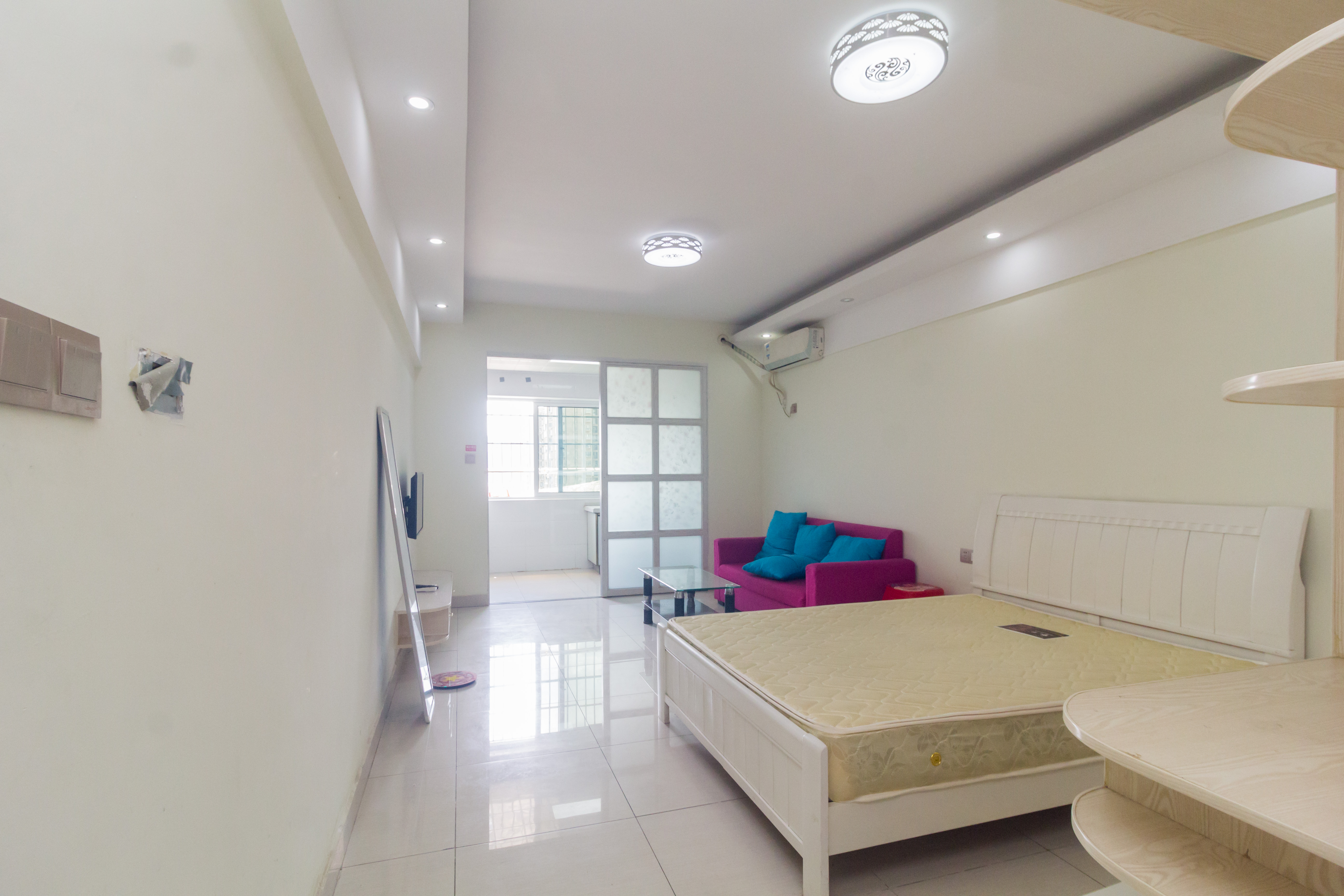 新远时代 1室1厅1卫 16.8万 新远时代 1室1厅1卫 16.8万客厅