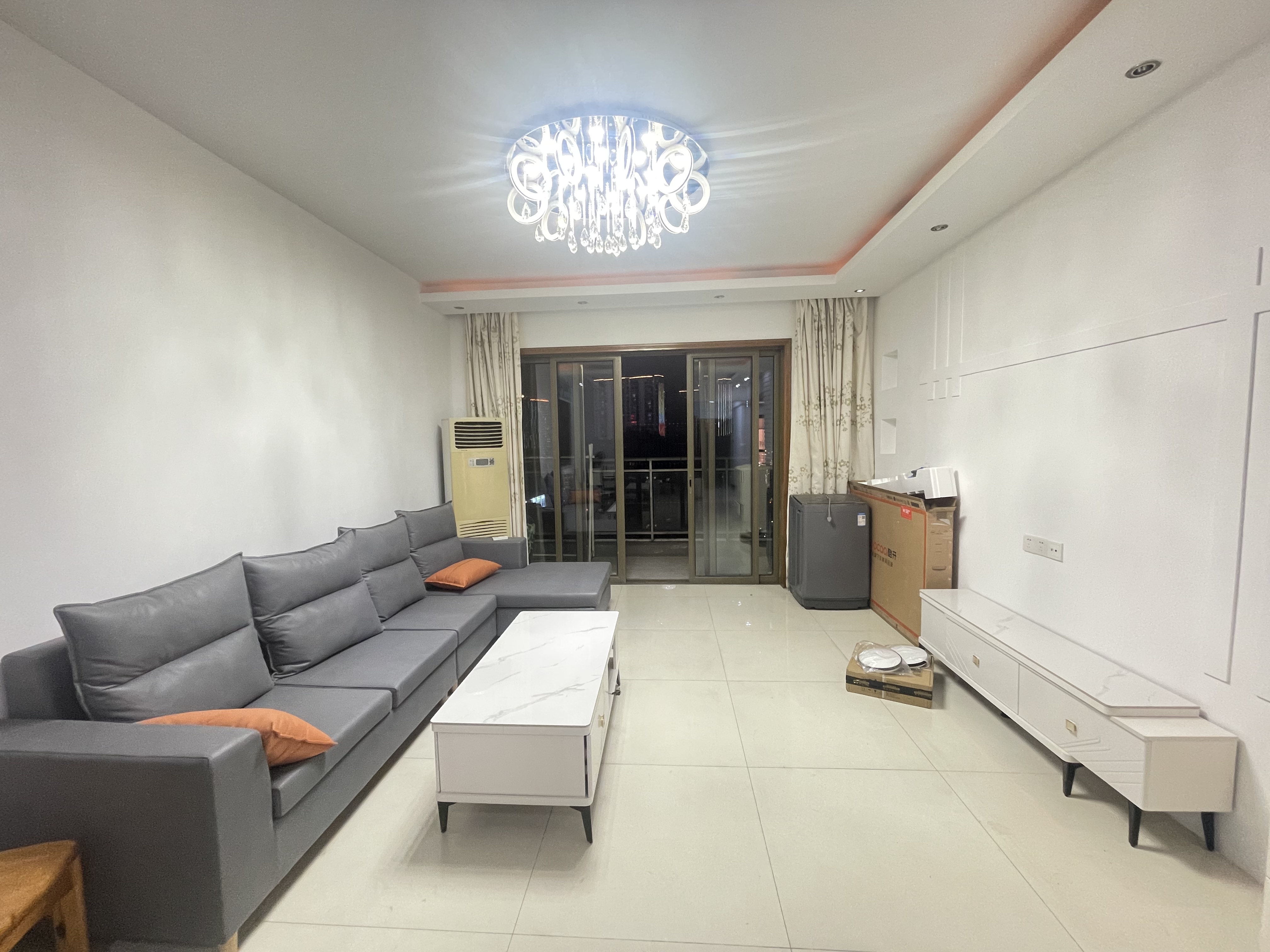 时尚新天地(平和堂) 3室2厅2卫 88.8万 时尚新天地(平和堂) 3室2厅2卫 88.8万室内图