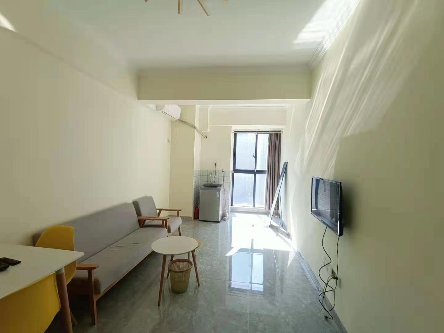 中建御山和苑 1室1厅1卫 32.0万 中建御山和苑 1室1厅1卫 32.0万室内图