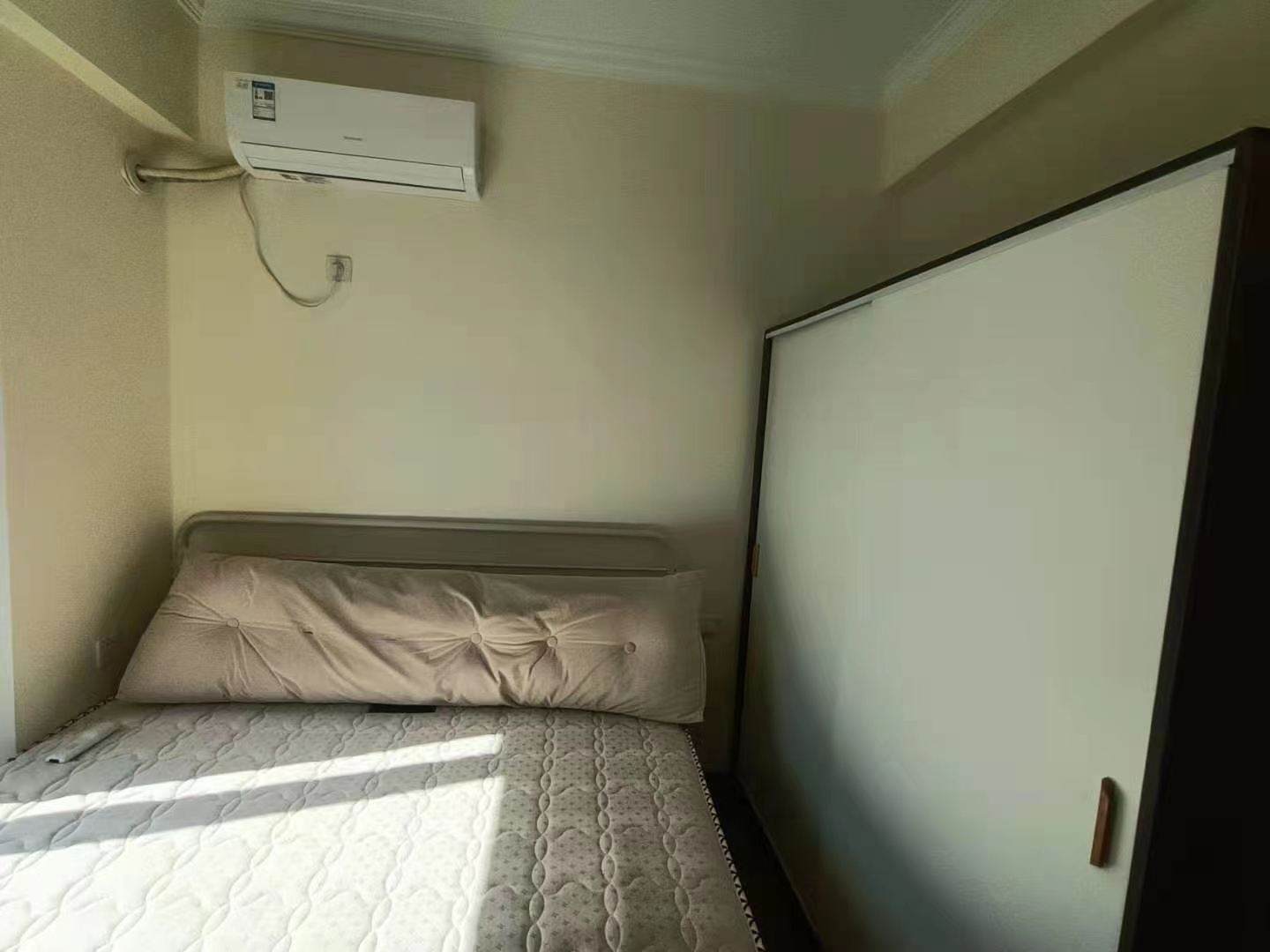 中建御山和苑 1室1厅1卫 32.0万 中建御山和苑 1室1厅1卫 32.0万室内图