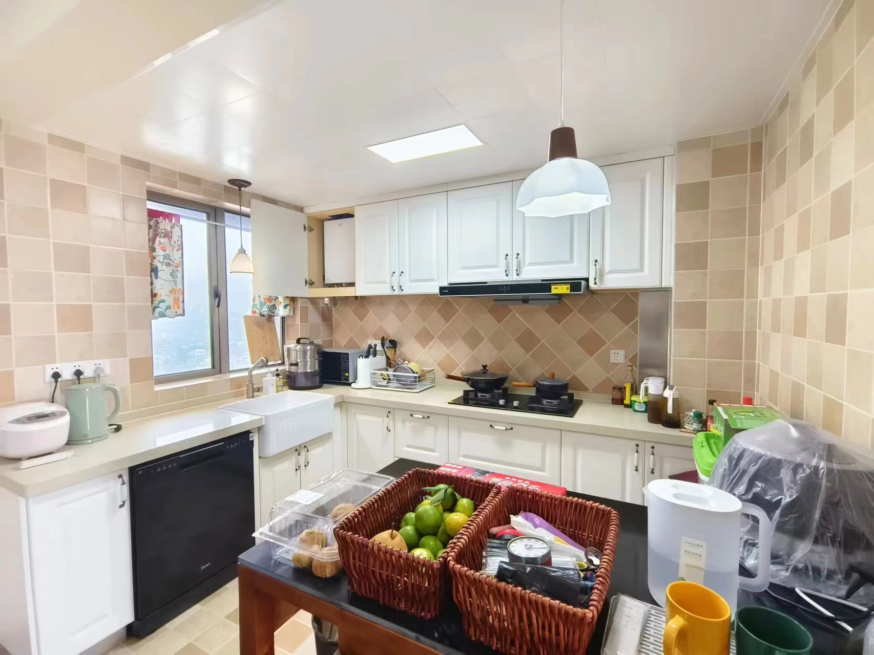 凯风珑城 4室2厅2卫 75.0万 凯风珑城 4室2厅2卫 75.0万室内图