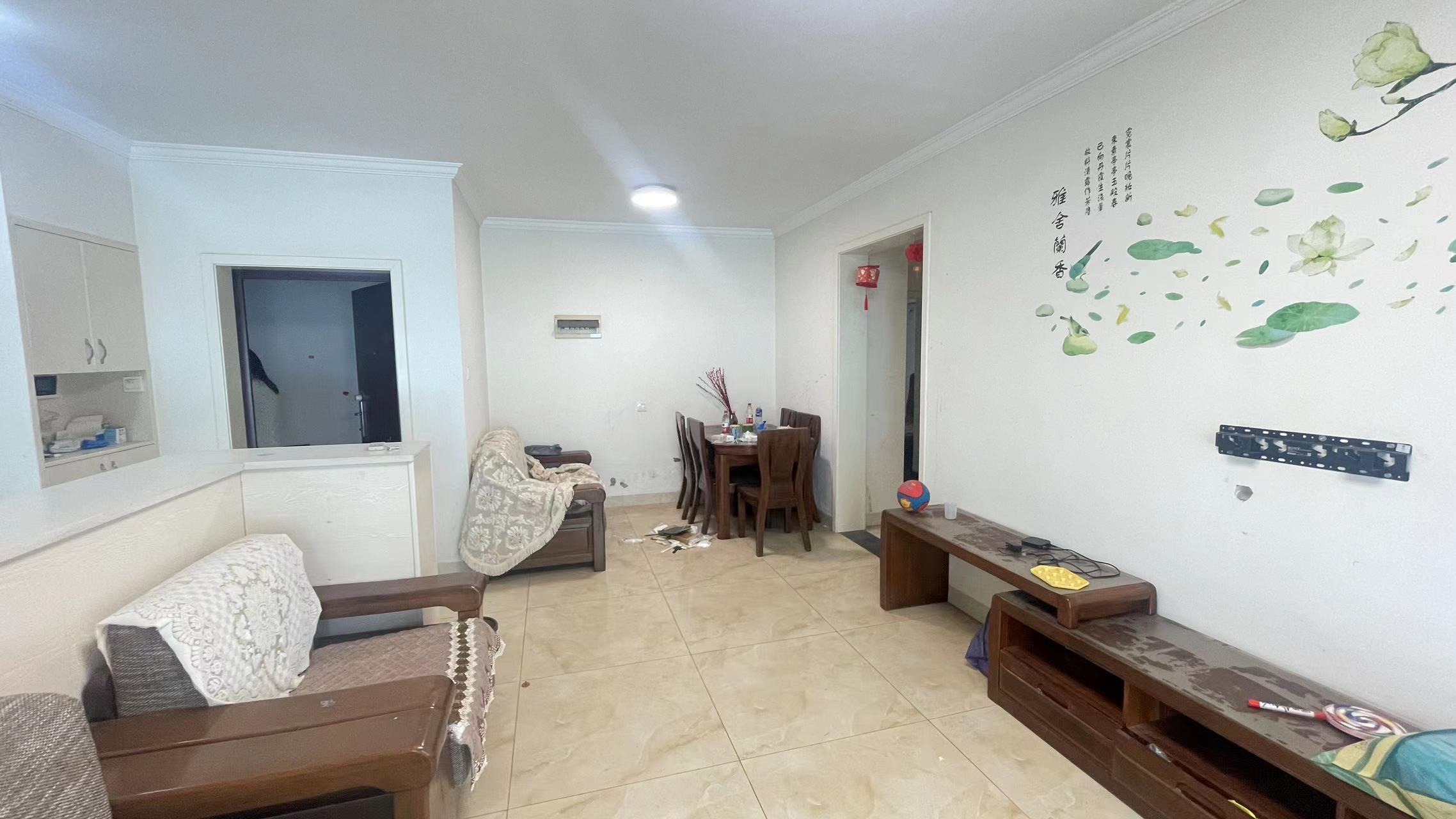 三一歌雅郡 3室2厅2卫 61.0万 三一歌雅郡 3室2厅2卫 61.0万室内图