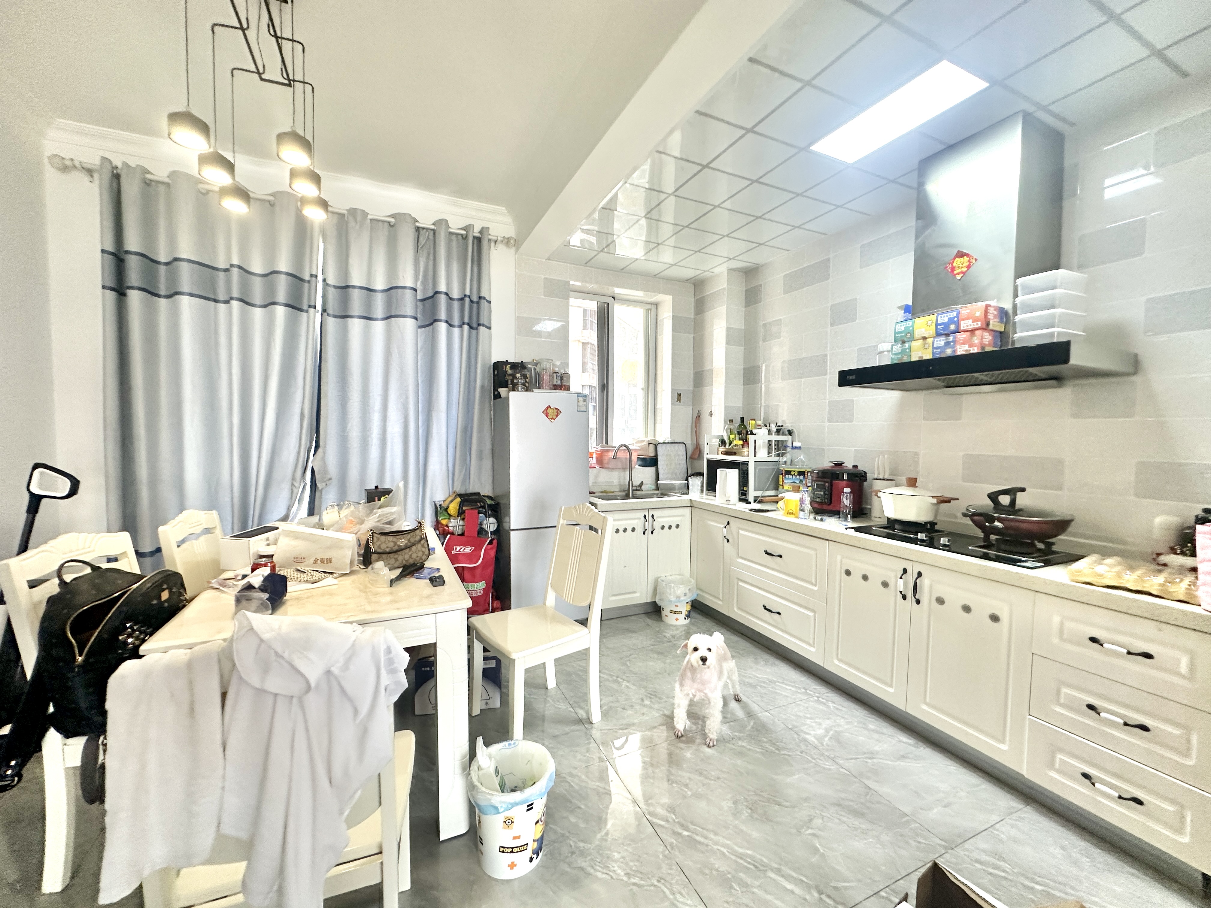 金域湾畔 2室2厅1卫 188.0万 金域湾畔 2室2厅1卫 188.0万客厅