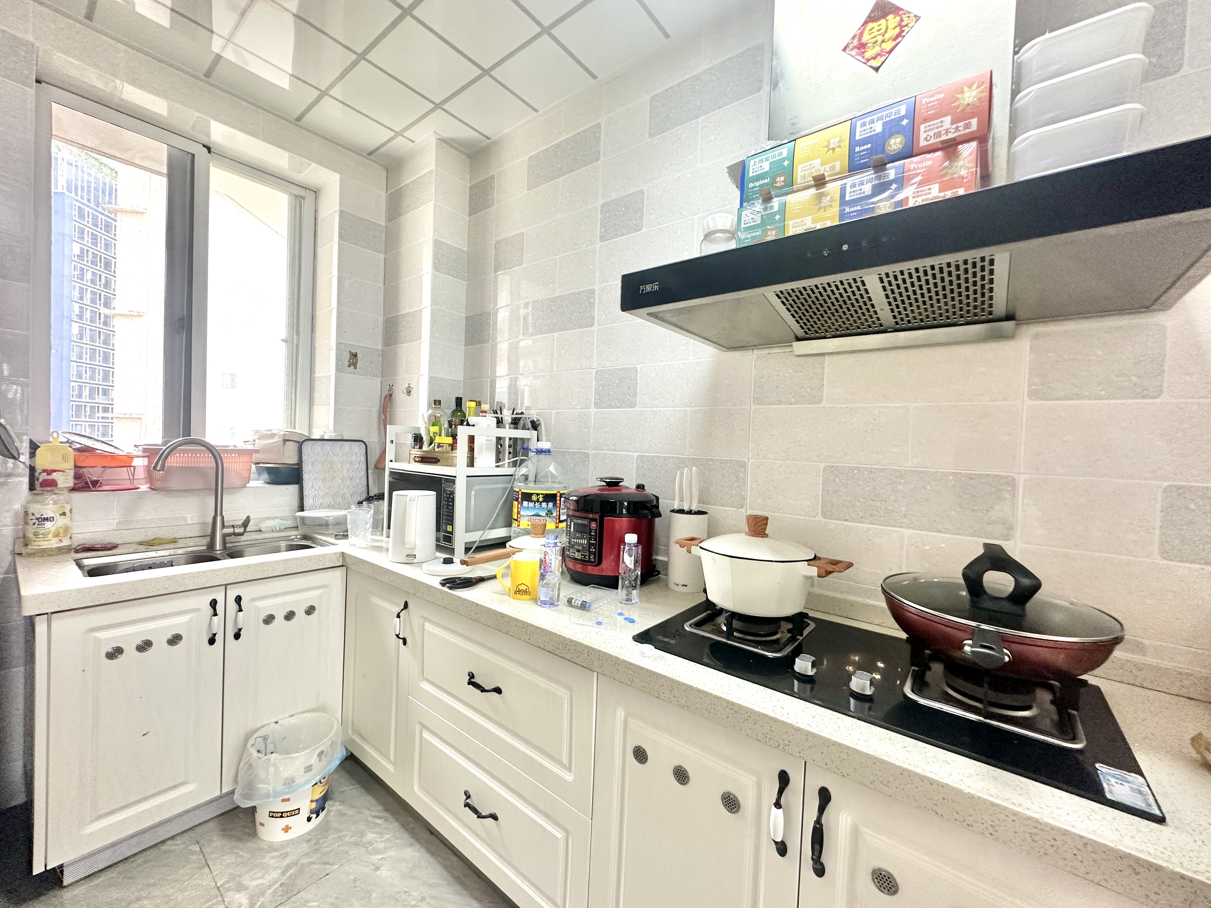 金域湾畔 2室2厅1卫 188.0万 金域湾畔 2室2厅1卫 188.0万厨房