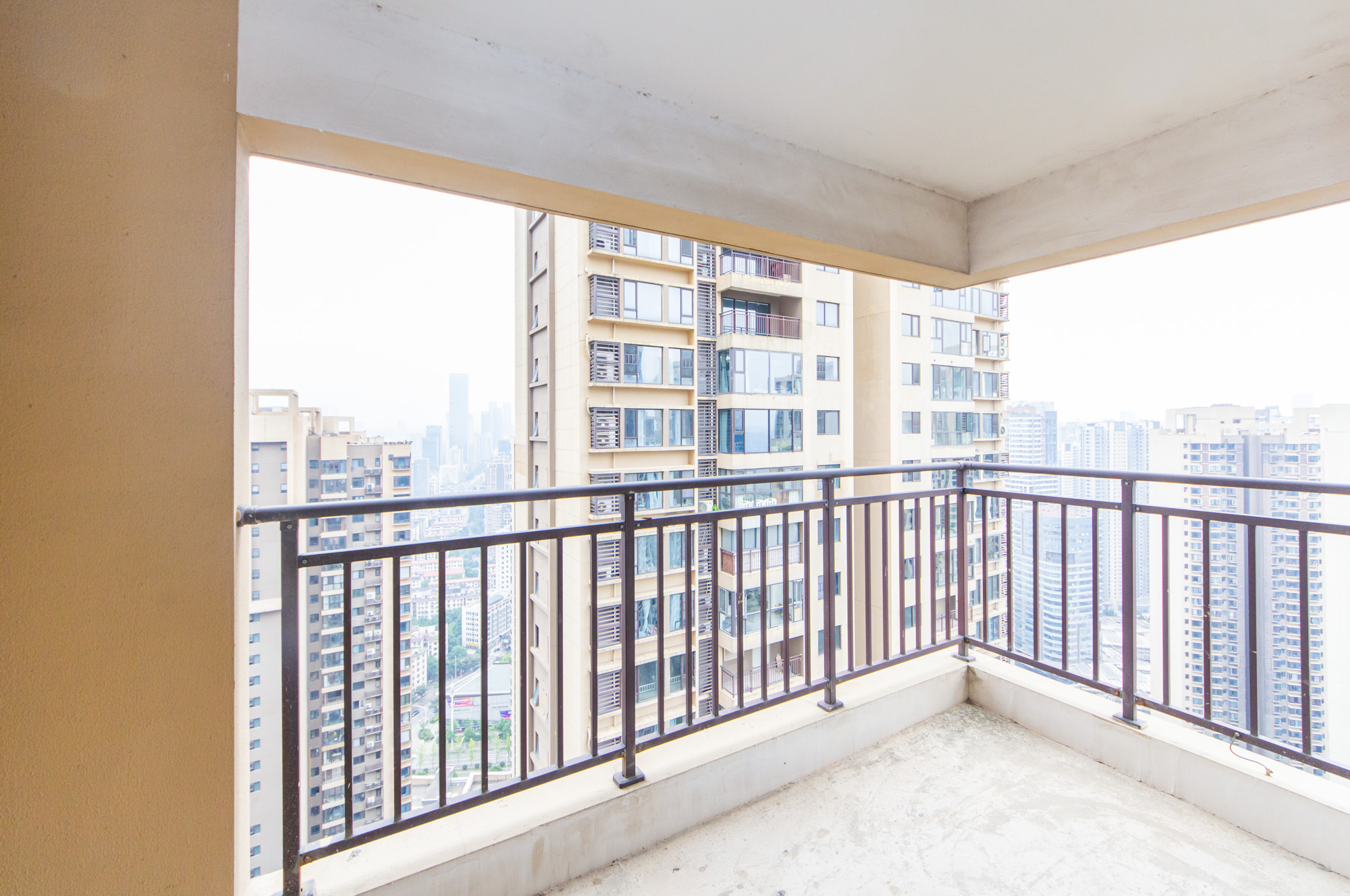 北辰三角洲C3区  3室2厅2卫    186.0万 北辰三角洲C3区  3室2厅2卫    186.0万阳台