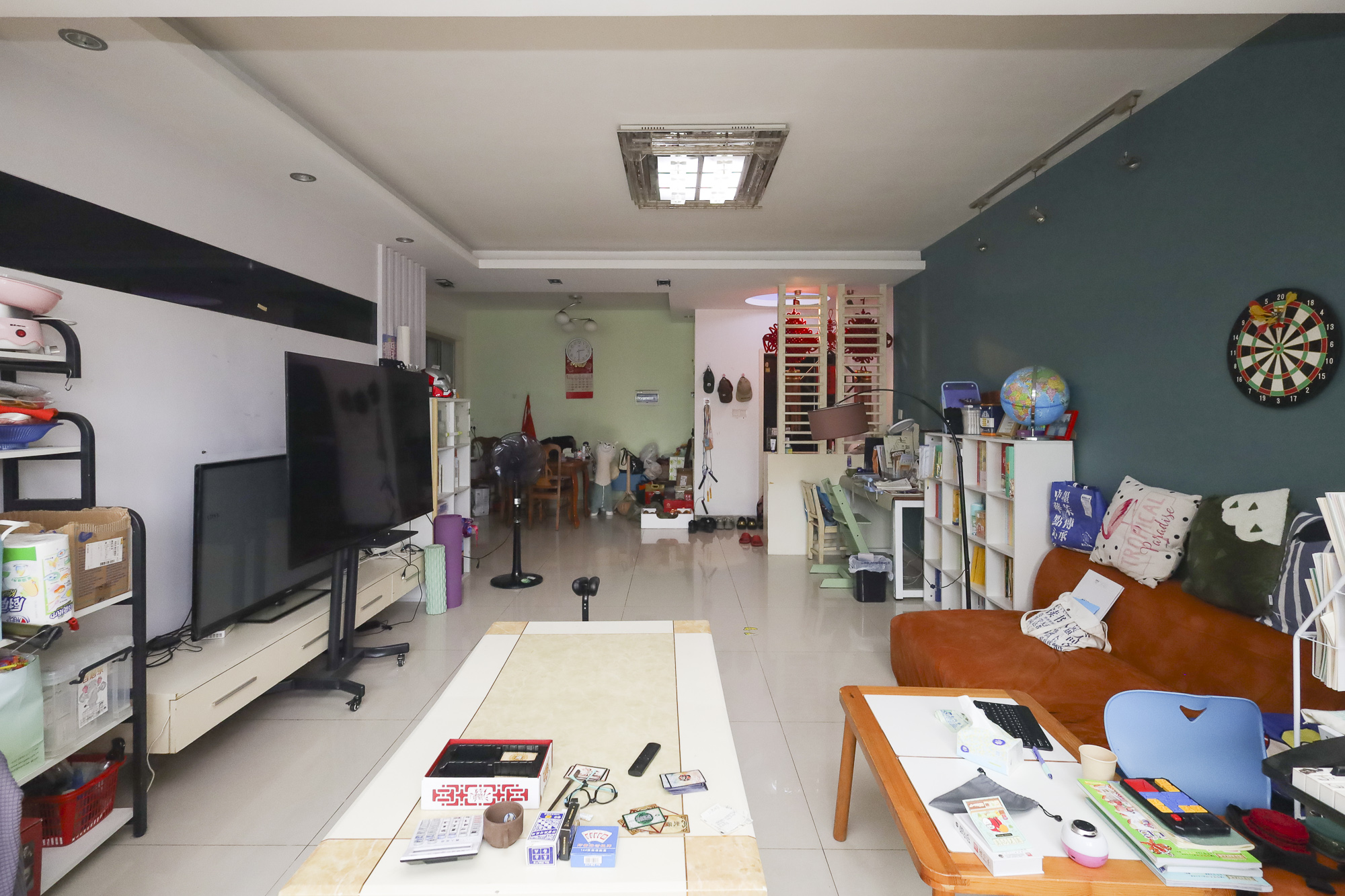 星蓝湾  3室2厅2卫    130.0万客厅