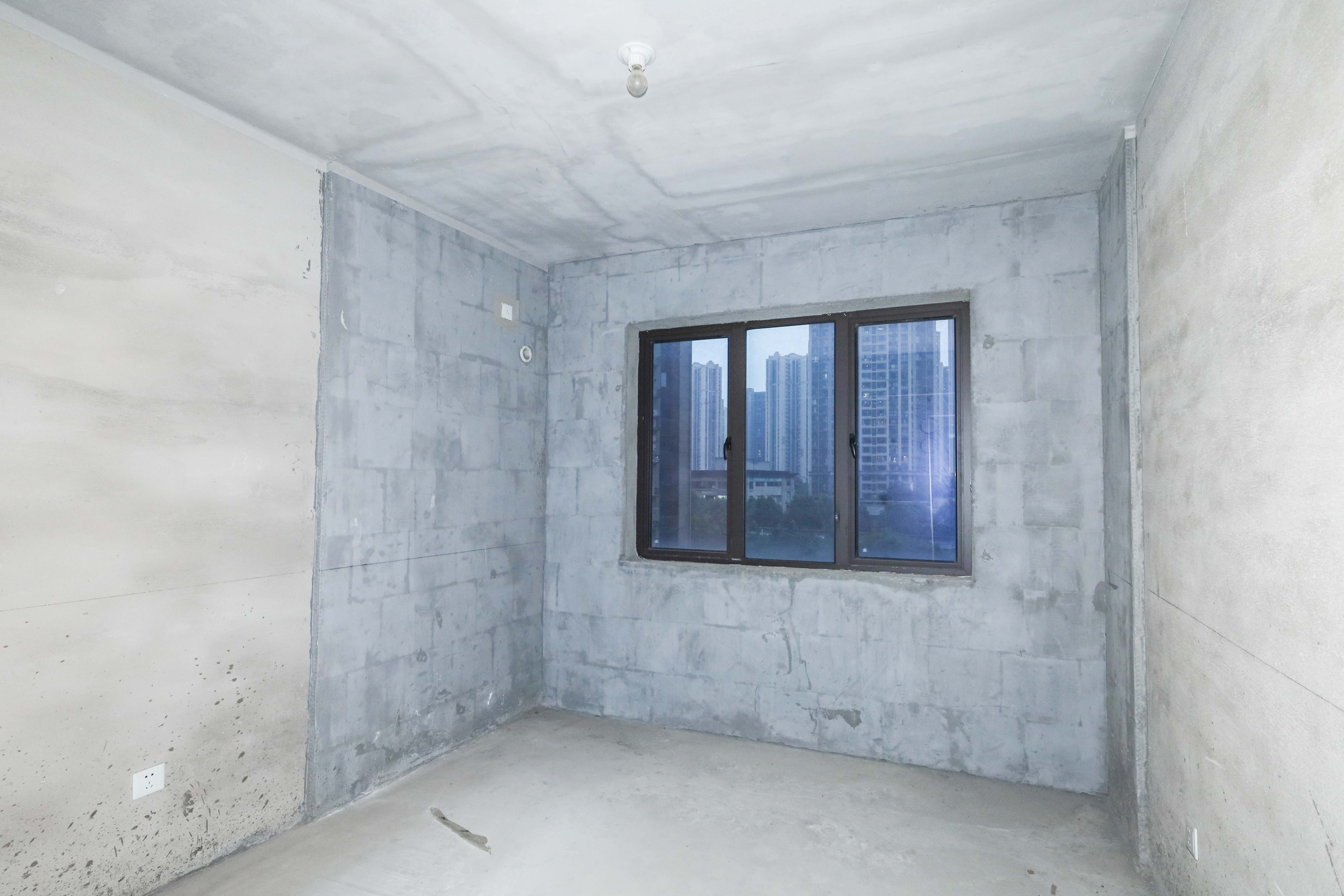 中国铁建梅溪青秀二期  4室2厅2卫   222.00万卧室