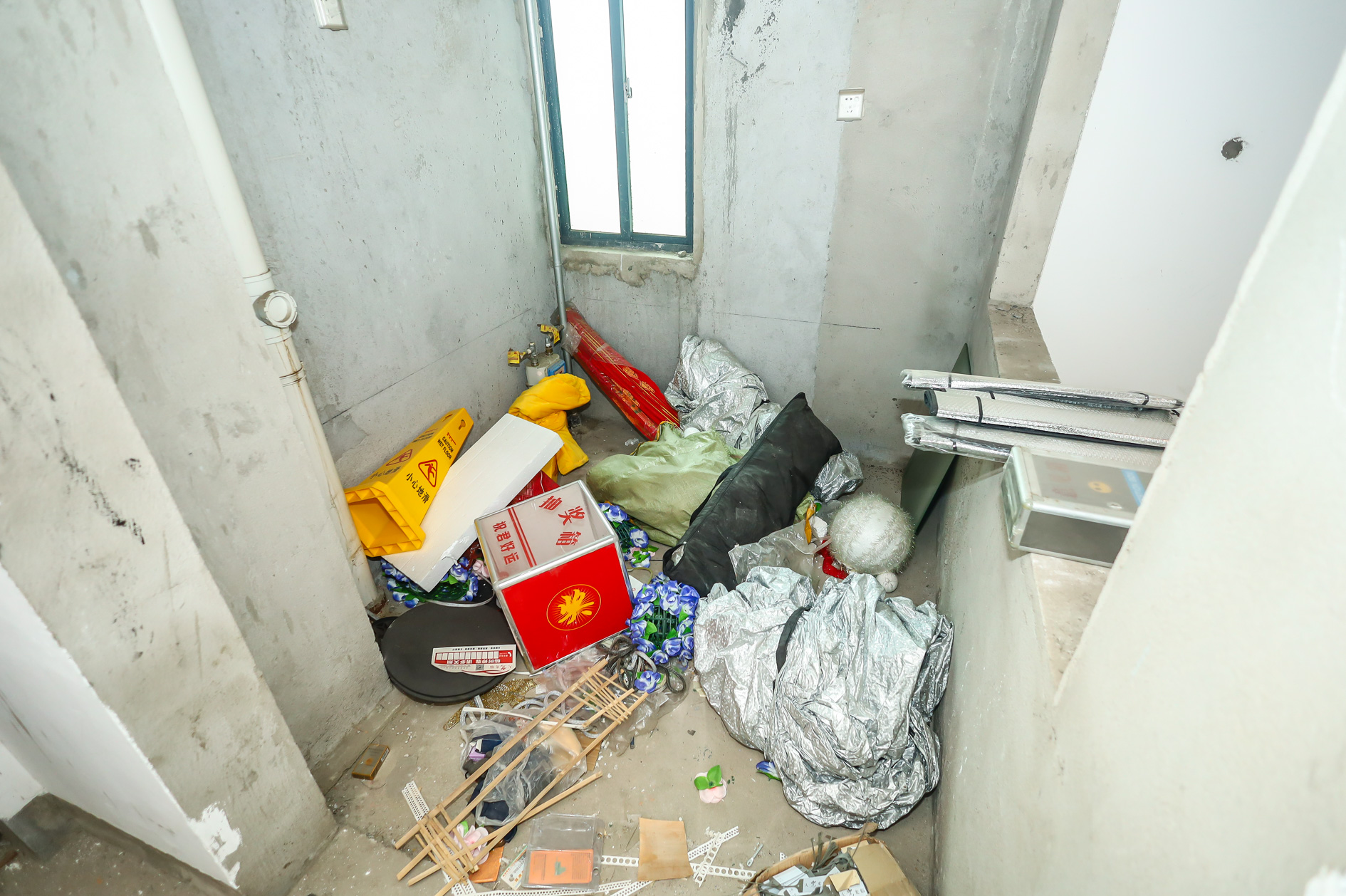 申湘宽境  3室2厅2卫    59.8万 申湘宽境  3室2厅2卫    59.8万厨房